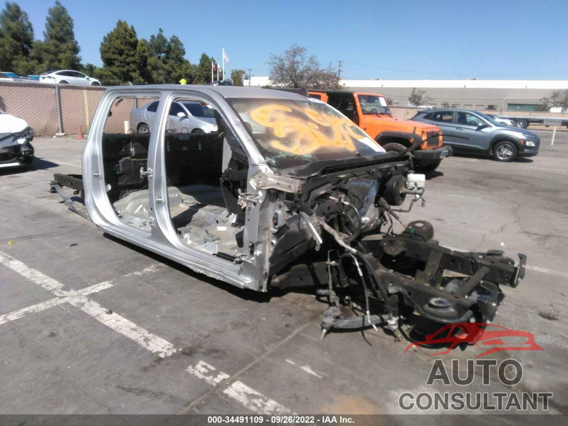 CHEVROLET SILVERADO 1500 2018 - 3GCPCREC7JG208564