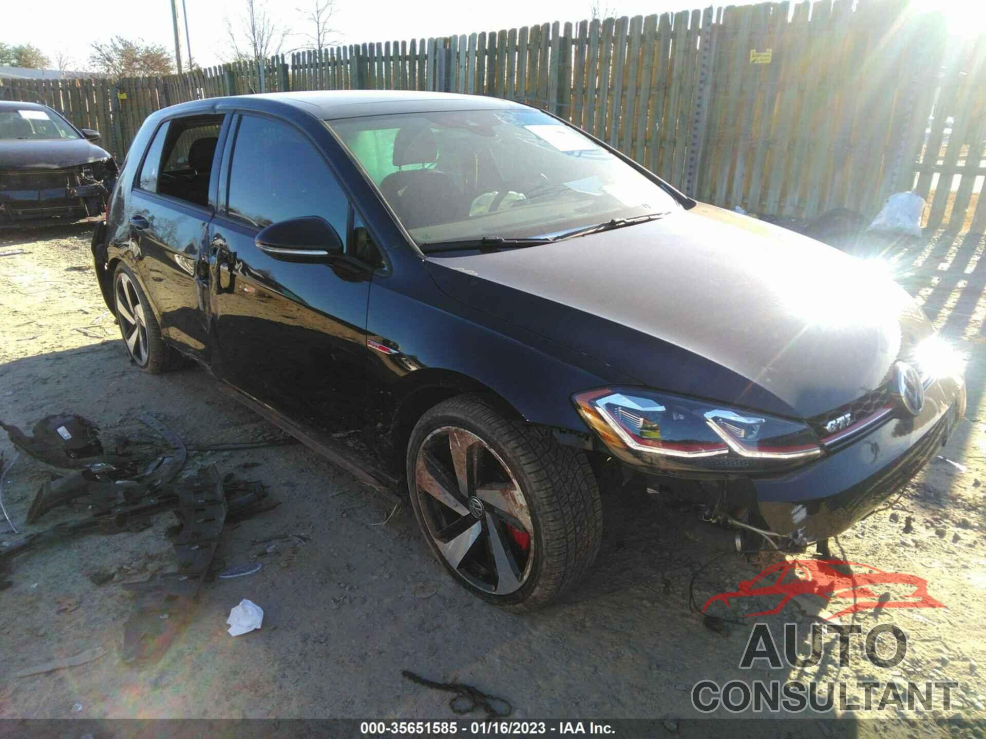 VOLKSWAGEN GOLF GTI 2018 - 3VW547AU4JM288640
