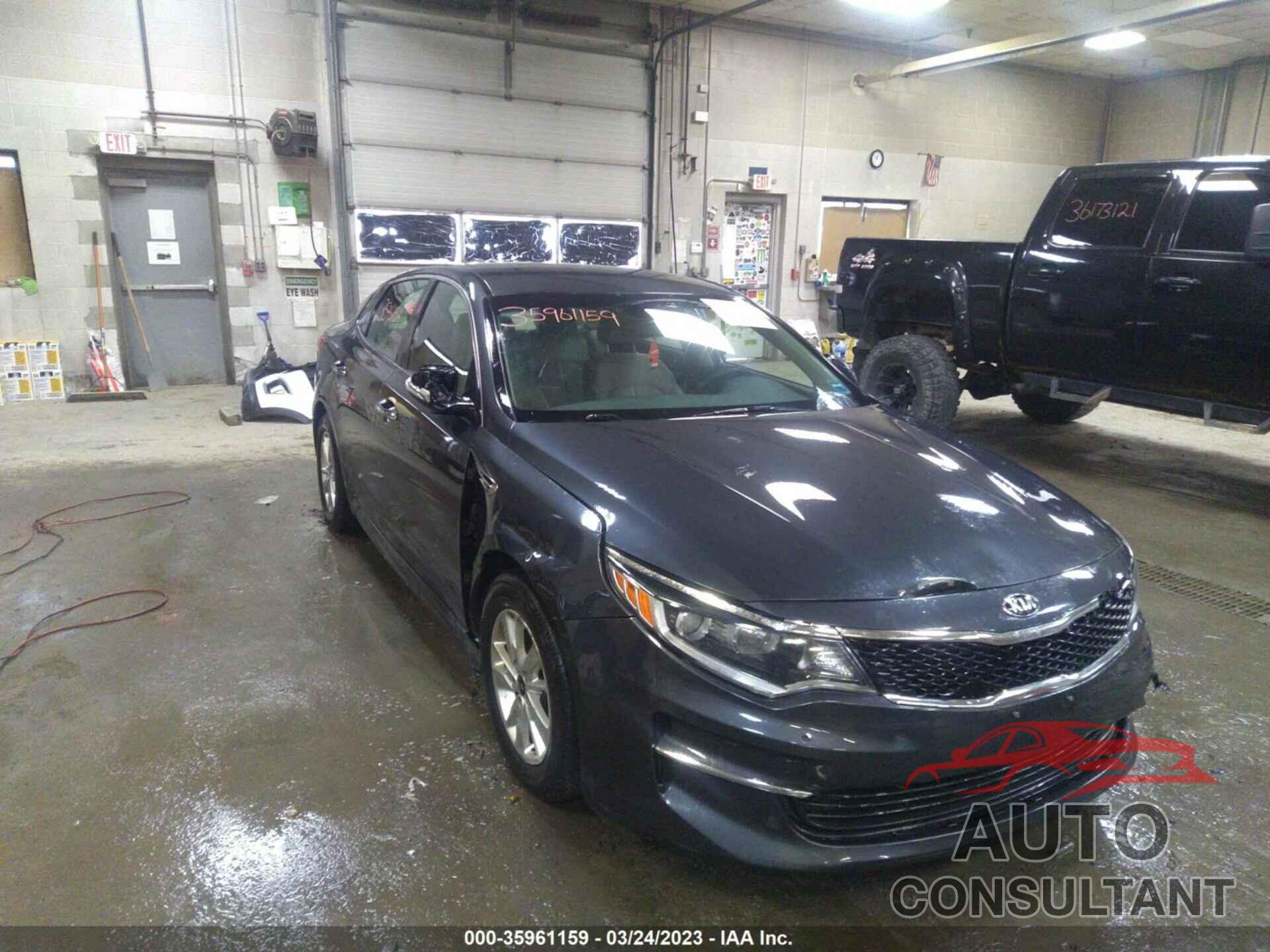 KIA OPTIMA 2017 - 5XXGT4L37HG153715