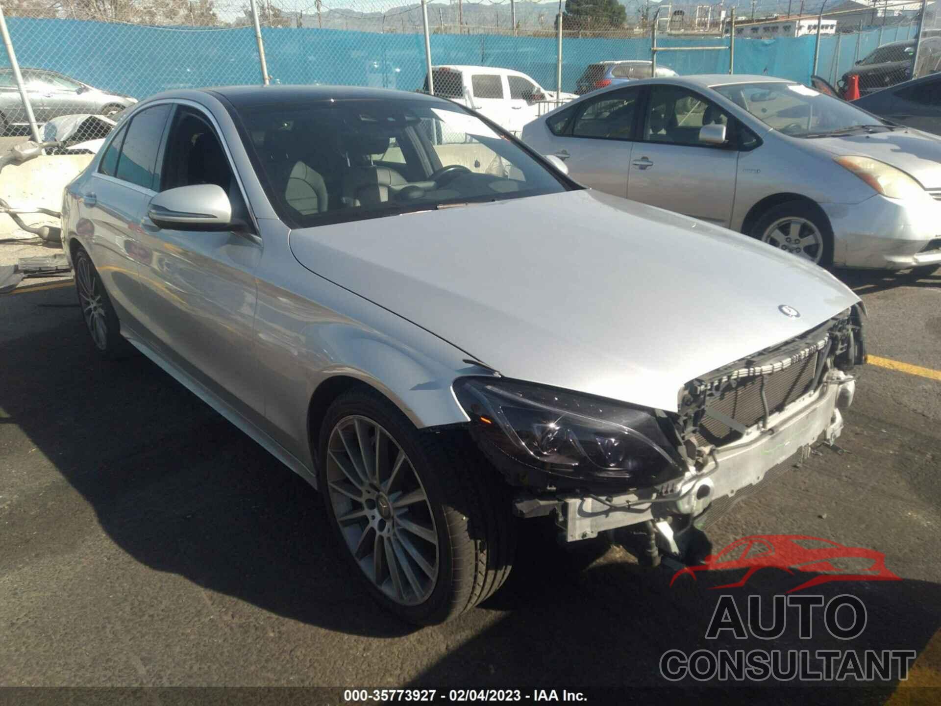 MERCEDES-BENZ C-CLASS 2016 - 55SWF4KB5GU113709