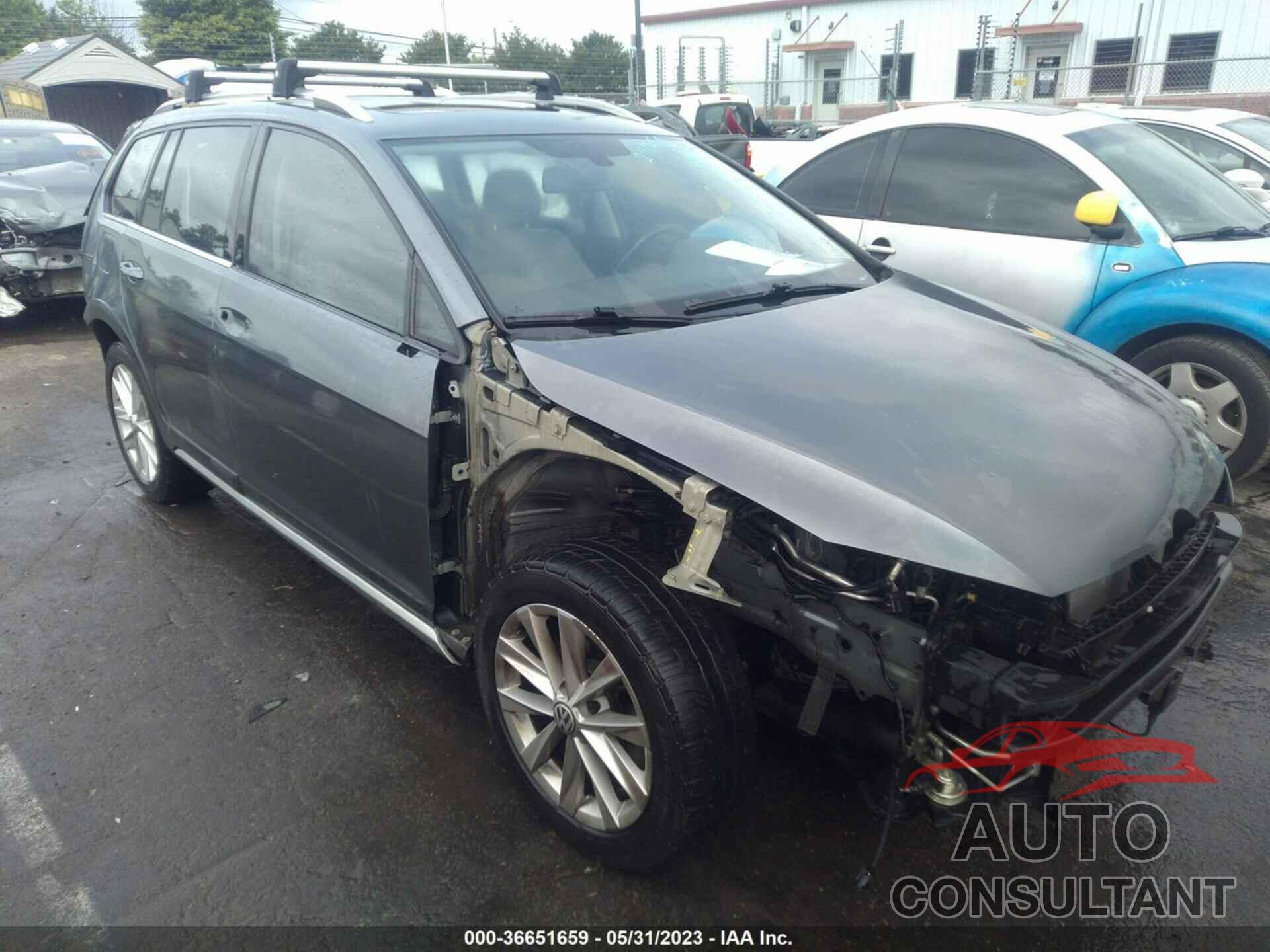 VOLKSWAGEN GOLF ALLTRACK 2017 - 3VWH17AU3HM525389