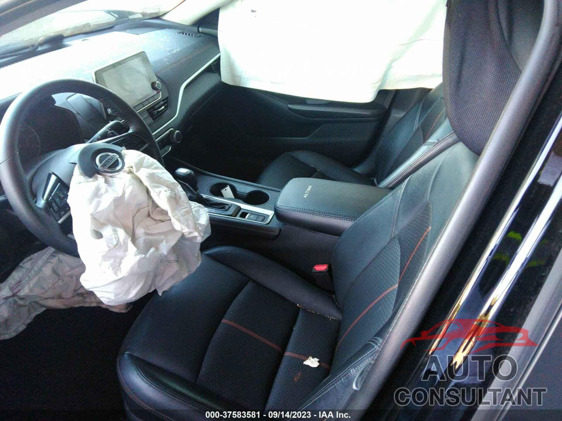 NISSAN ALTIMA 2019 - 1N4BL4CW9KN317326