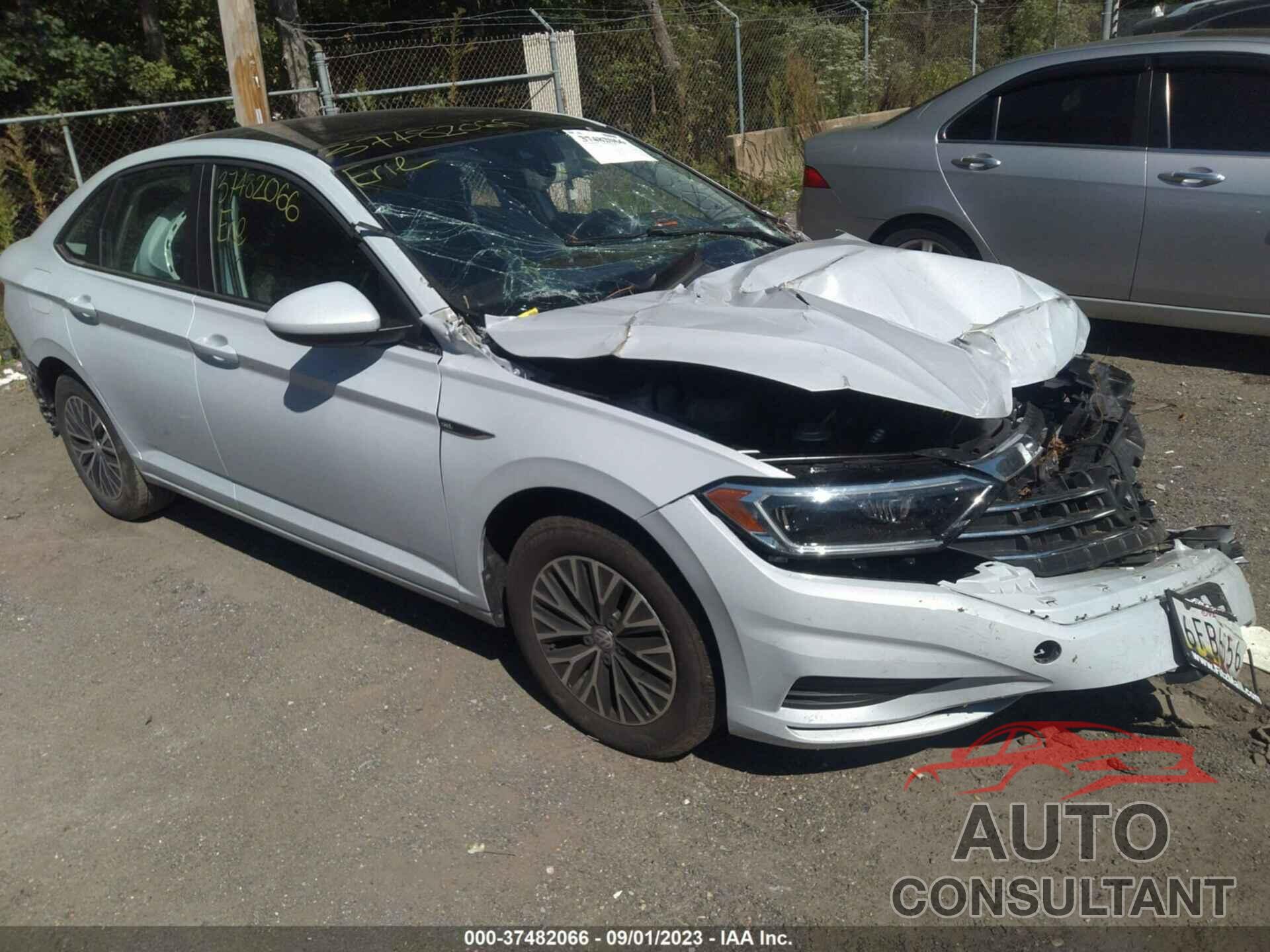 VOLKSWAGEN JETTA 2019 - 3VWE57BU9KM007784