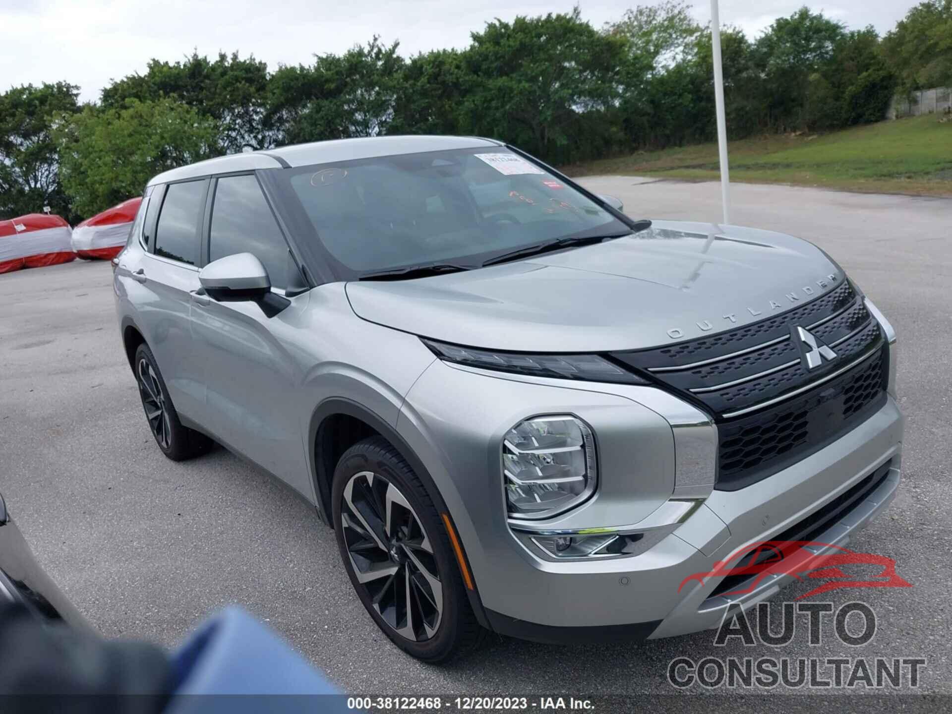 MITSUBISHI OUTLANDER 2023 - JA4J3UA83PZ061124