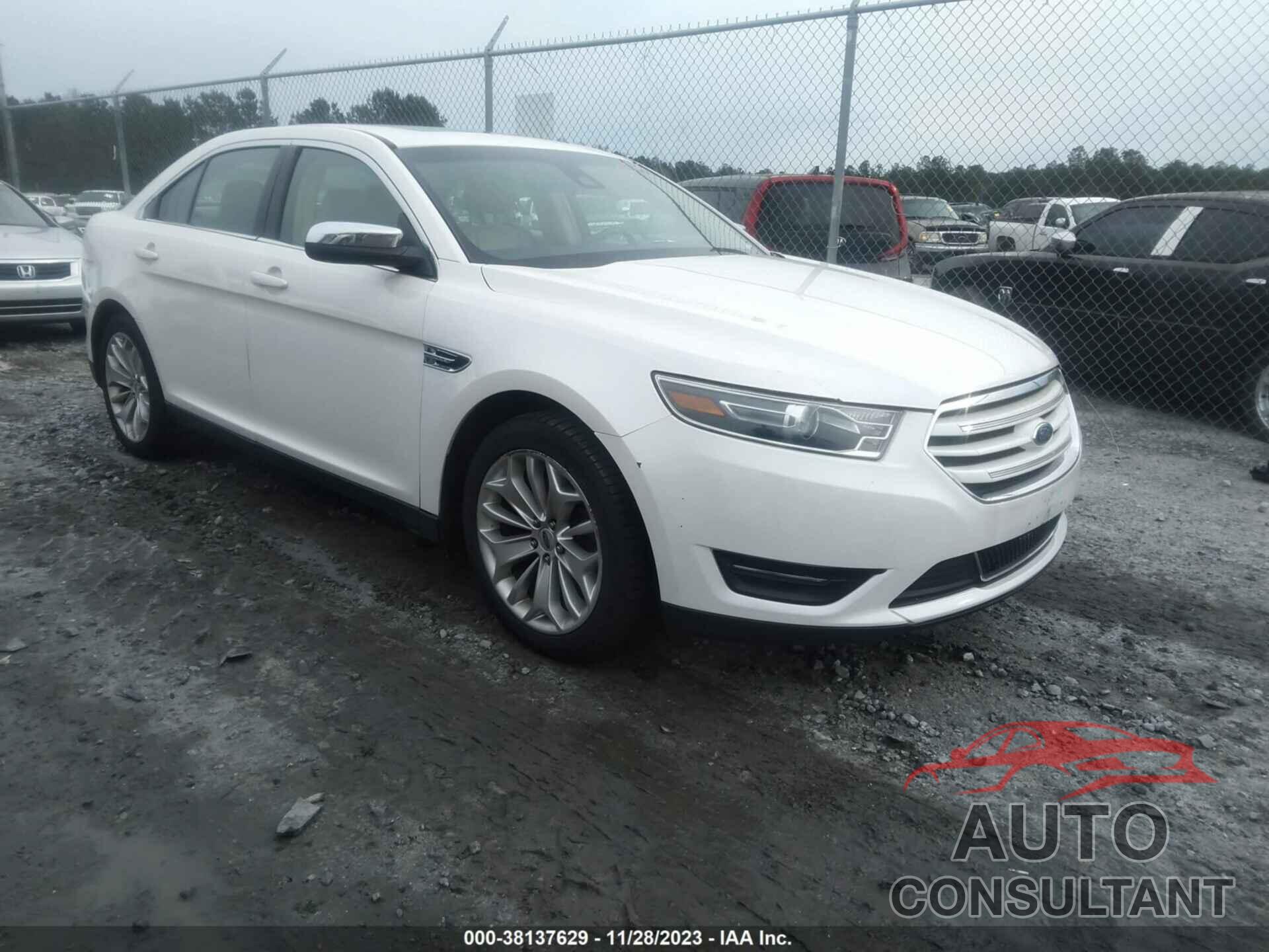 FORD TAURUS 2018 - 1FAHP2F89JG130428