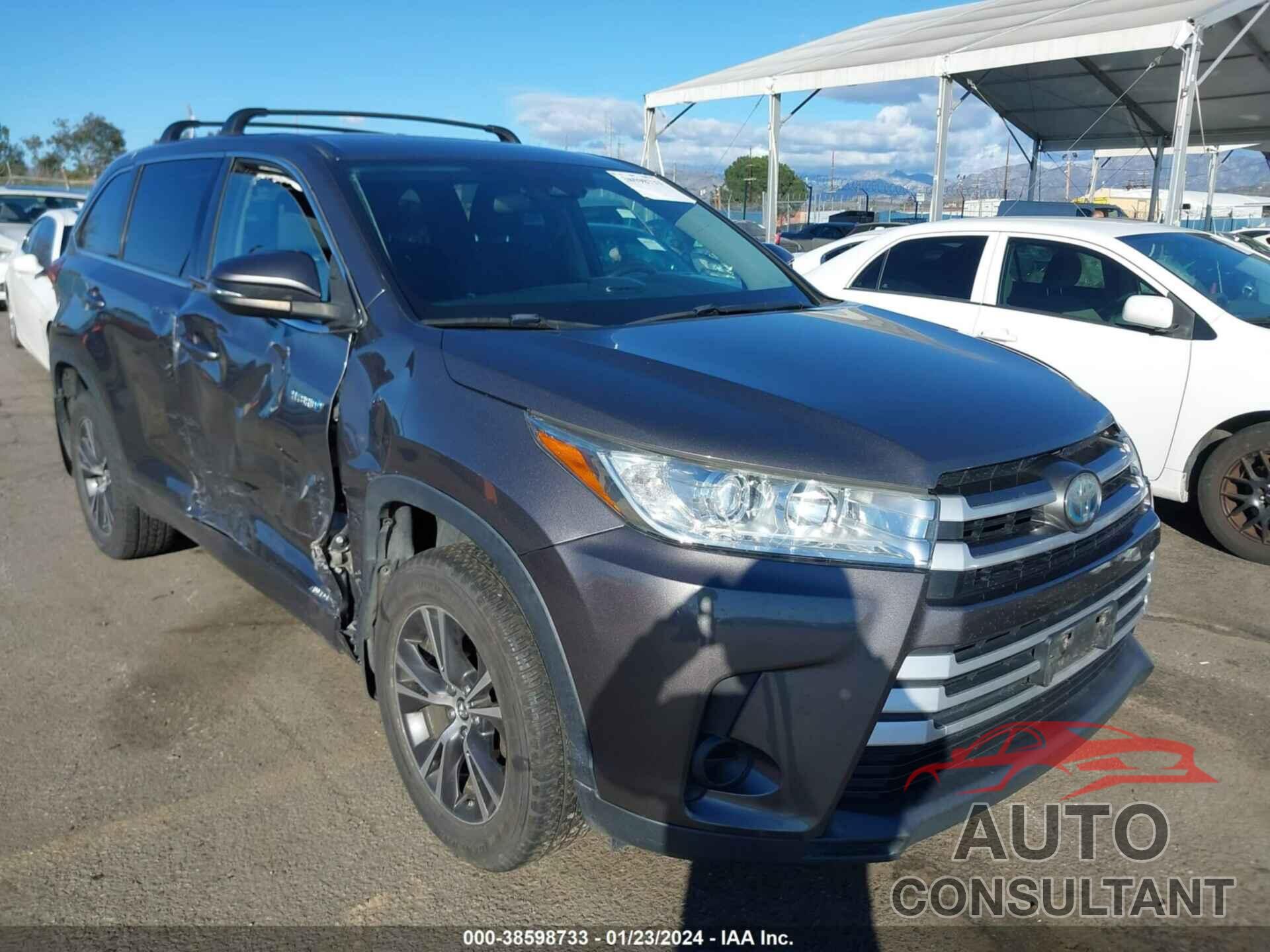 TOYOTA HIGHLANDER HYBRID 2017 - 5TDBGRFH6HS028030