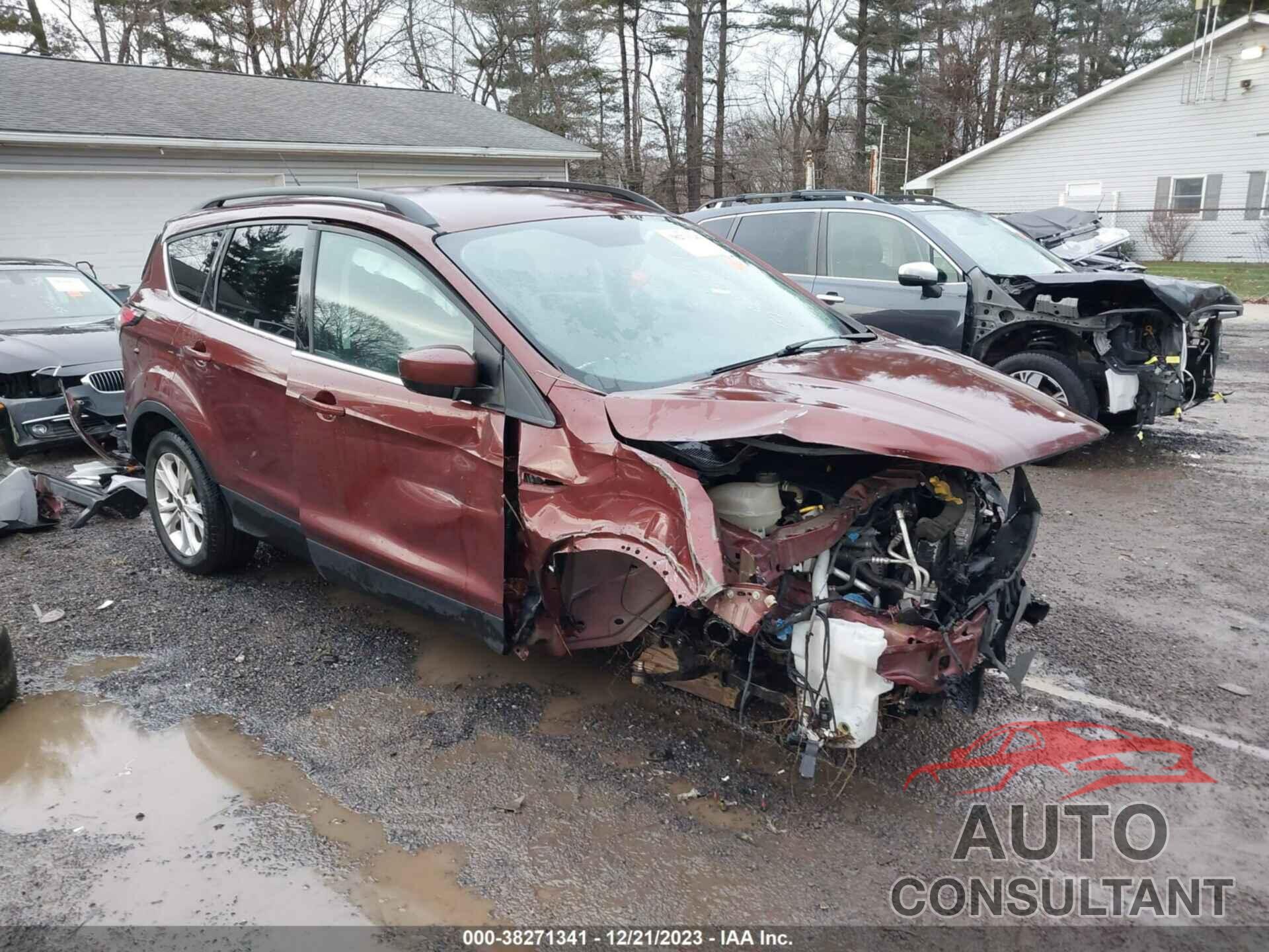 FORD ESCAPE 2018 - 1FMCU0GD0JUA08065