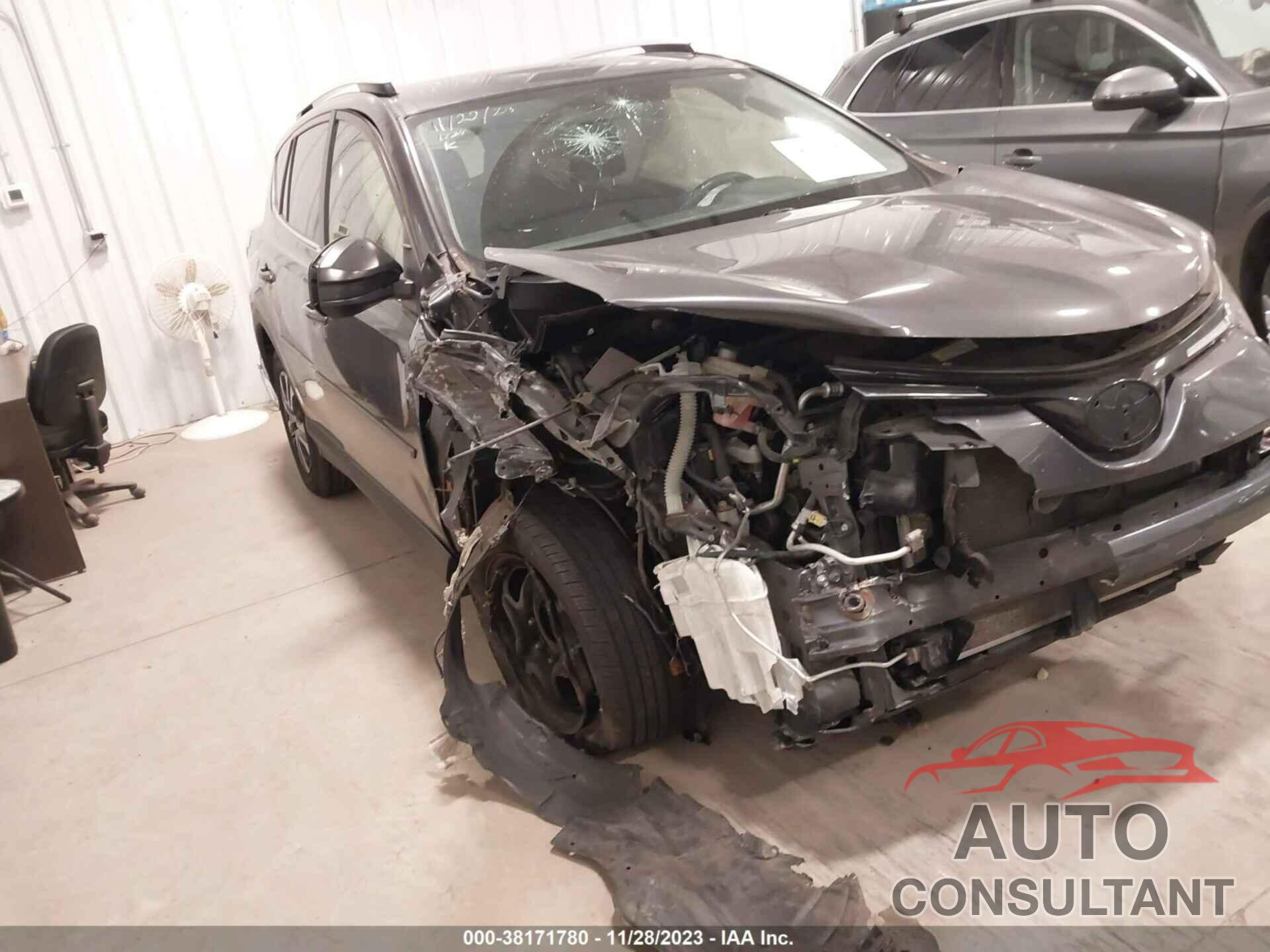 TOYOTA RAV4 2016 - JTMBFREV2GJ083337