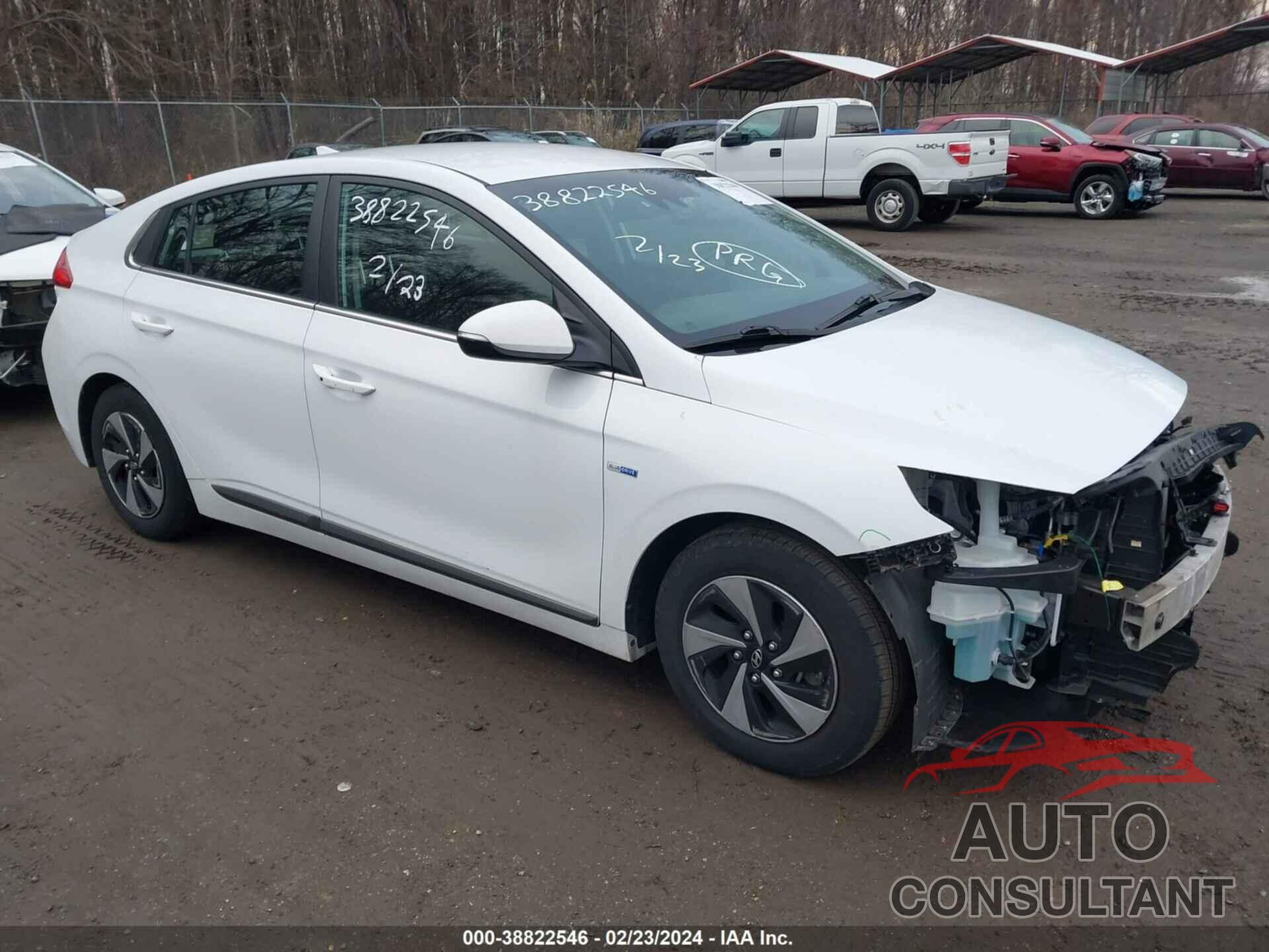 HYUNDAI IONIQ HYBRID 2019 - KMHC75LC7KU119862