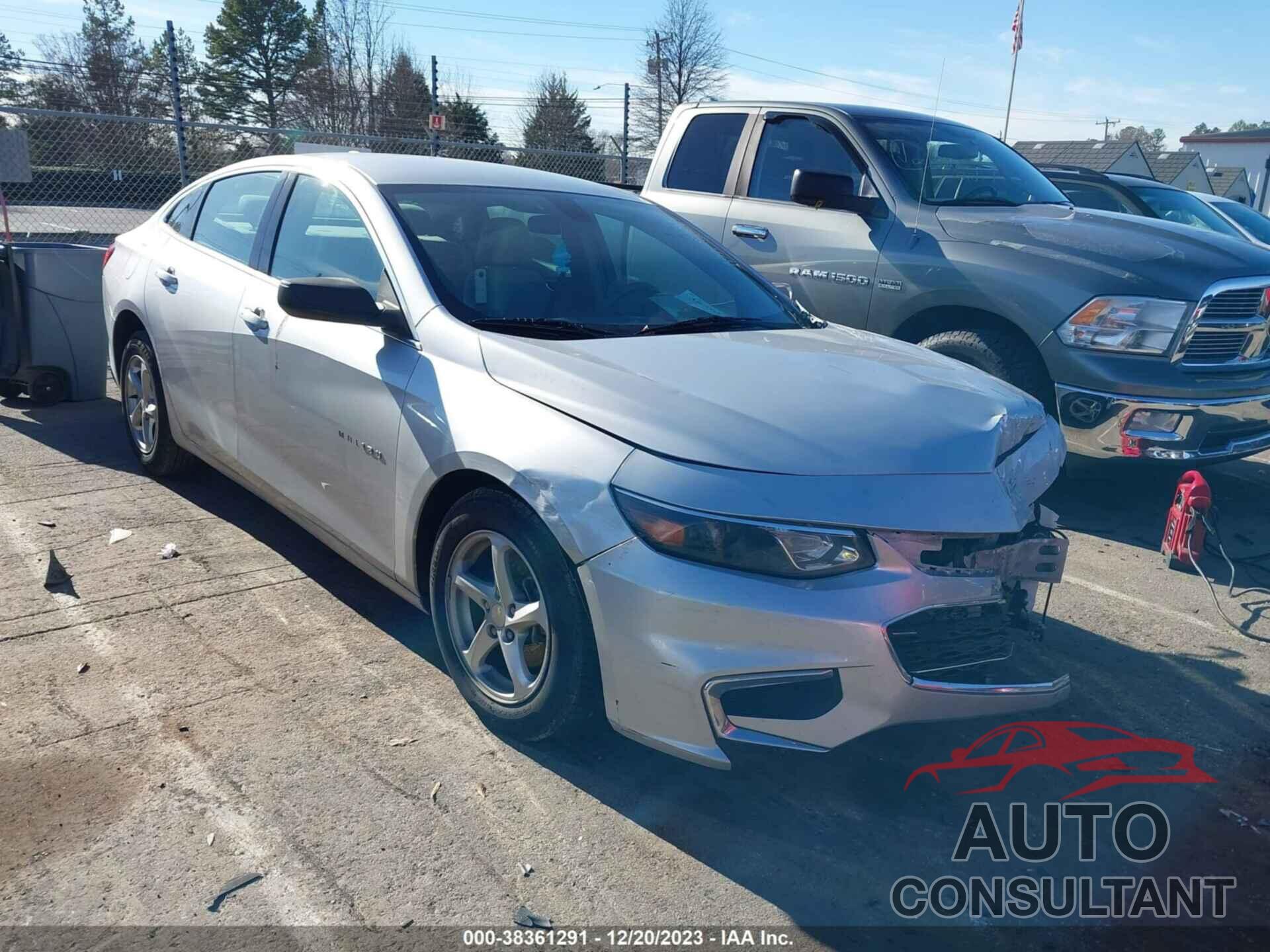CHEVROLET MALIBU 2018 - 1G1ZC5ST3JF220940