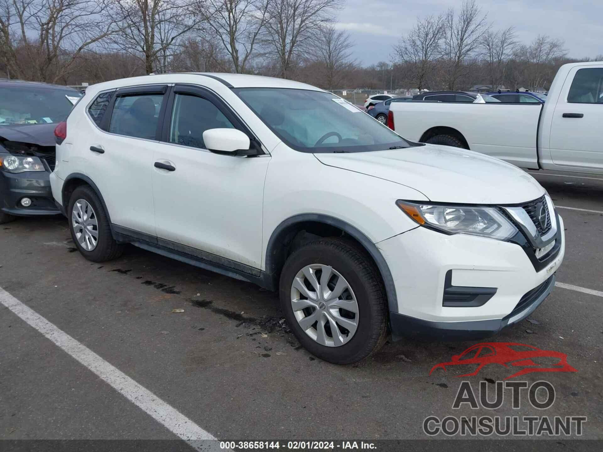 NISSAN ROGUE 2018 - KNMAT2MVXJP566530