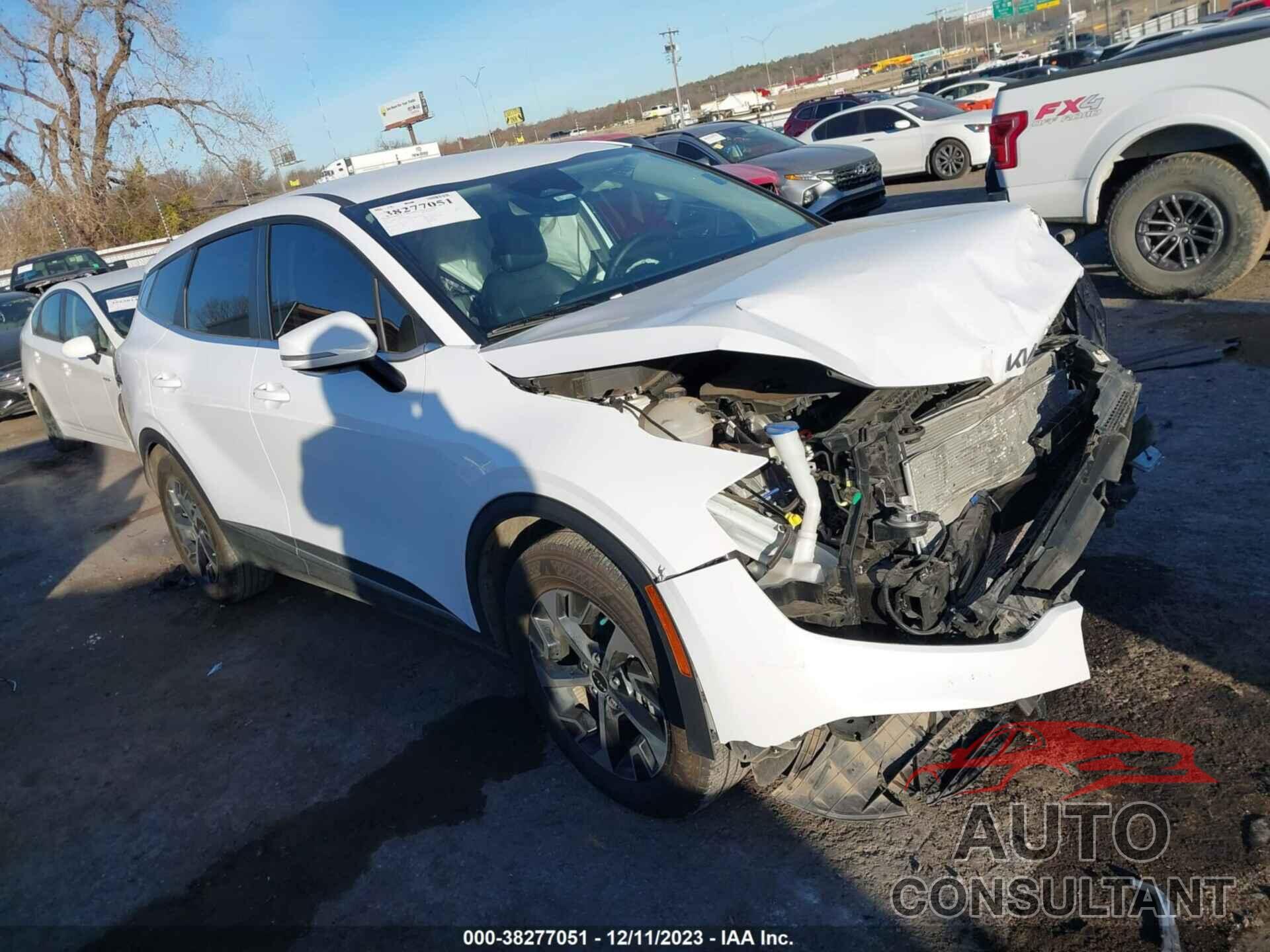 KIA SPORTAGE 2023 - 5XYK33AF1PG084743