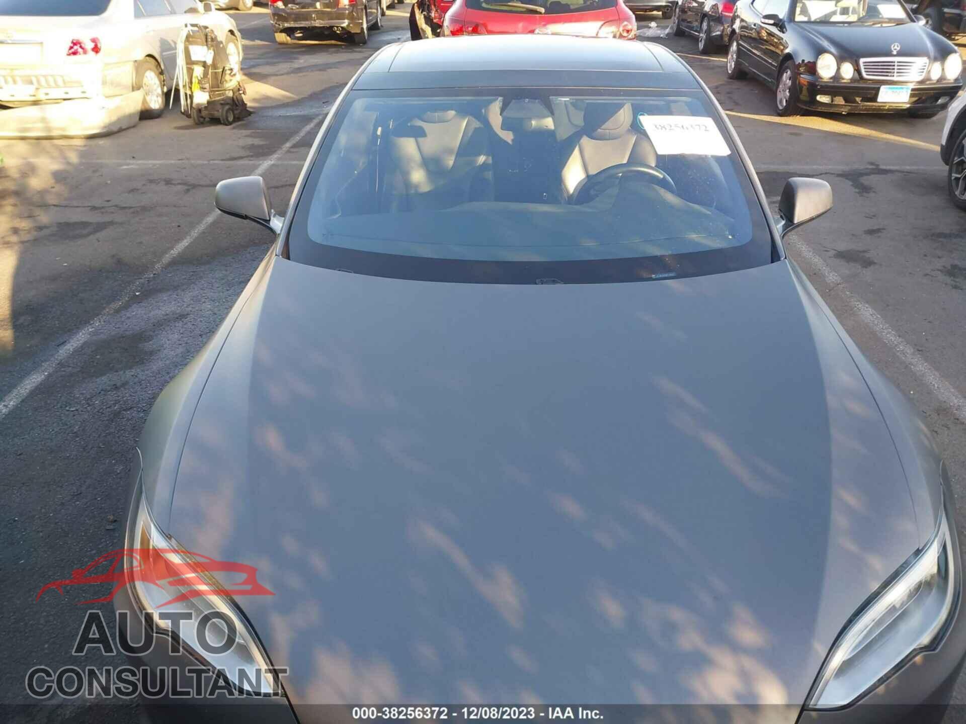 TESLA MODEL S 2016 - 5YJSA1E40GF172502