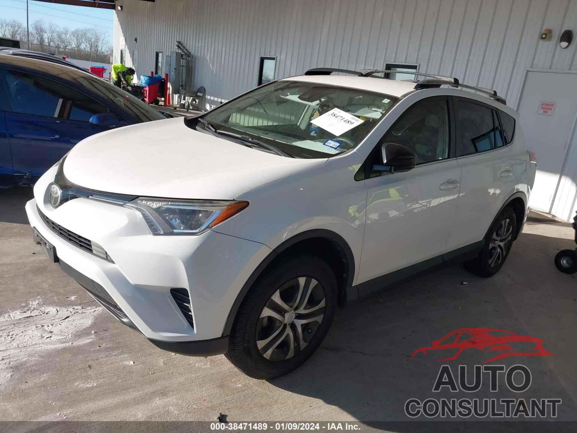 TOYOTA RAV4 2017 - JTMZFREV3HJ139799