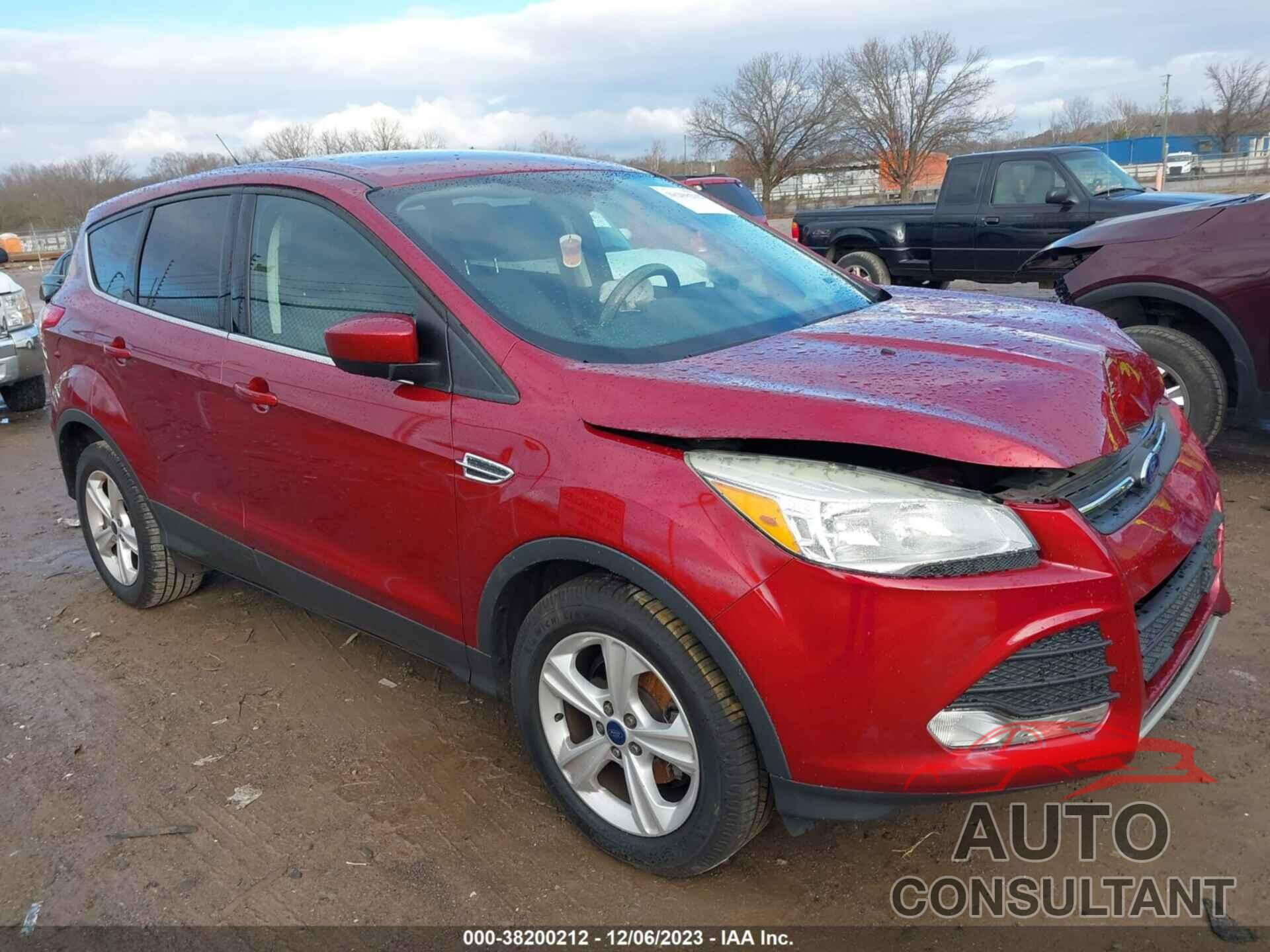 FORD ESCAPE 2016 - 1FMCU0GX3GUA80607