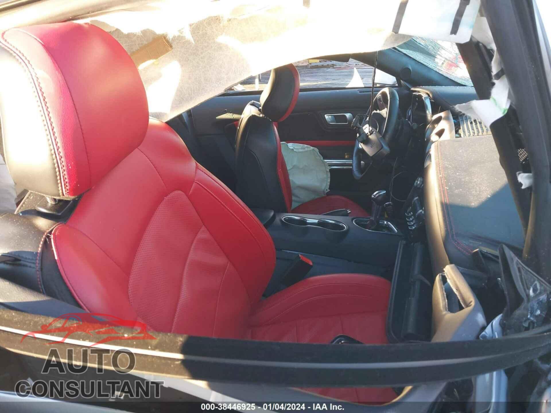 FORD MUSTANG 2019 - 1FA6P8CF2K5197799