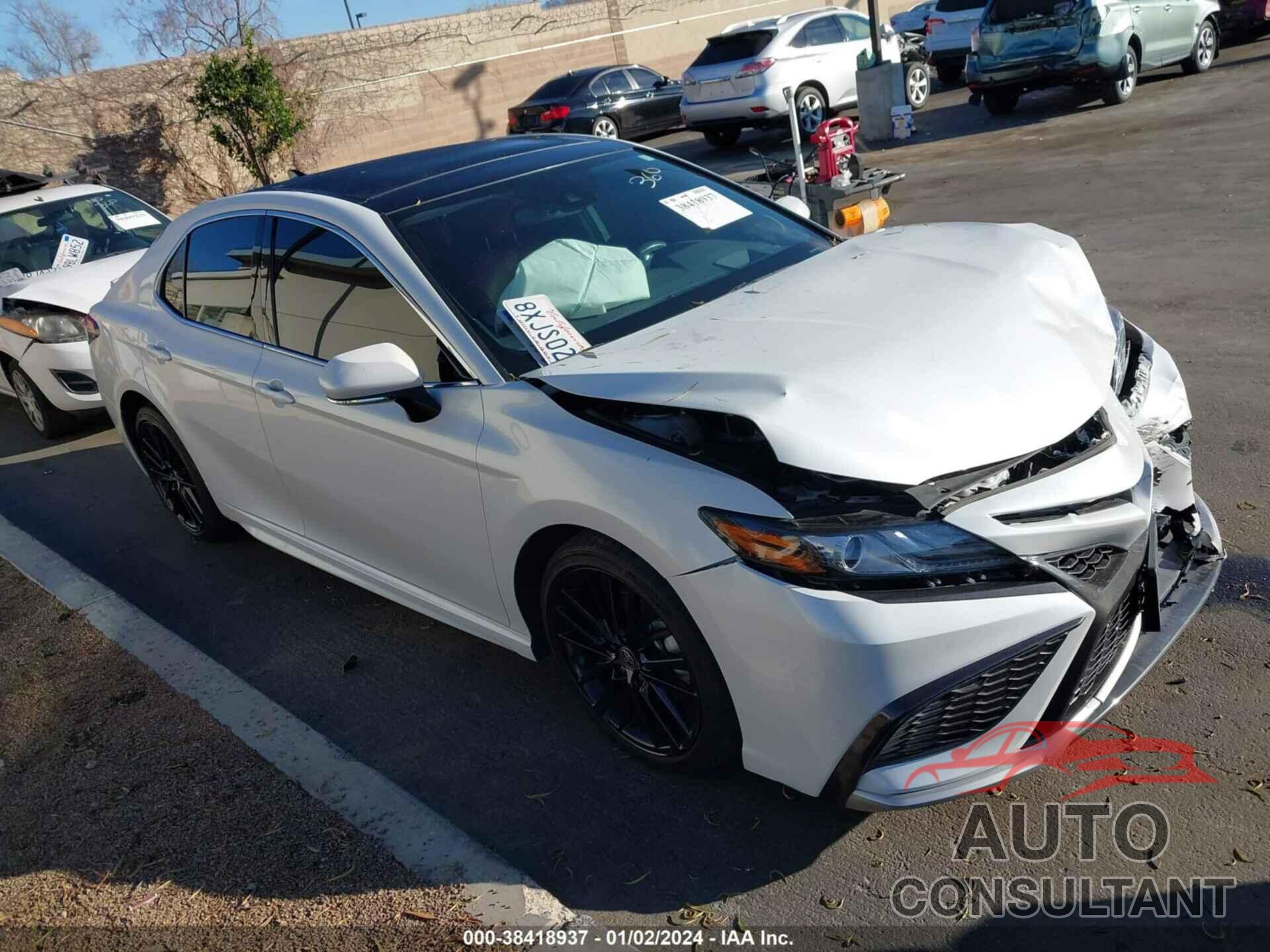 TOYOTA CAMRY 2021 - 4T1KZ1AK0MU058270