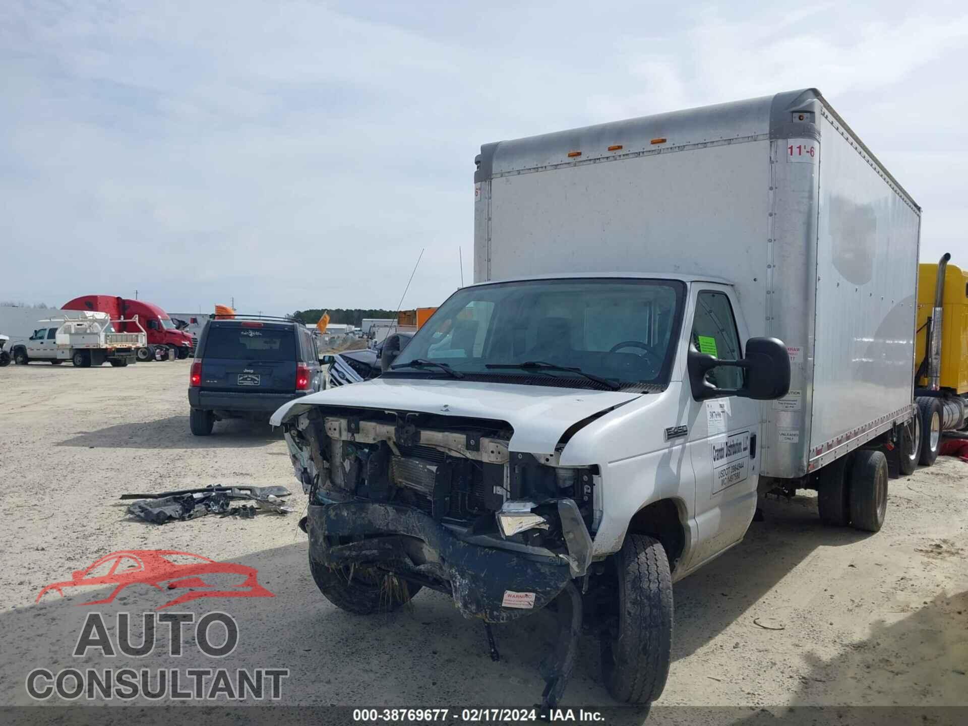 FORD ECONOLINE 2018 - 1FDXE4FS6JDC22970
