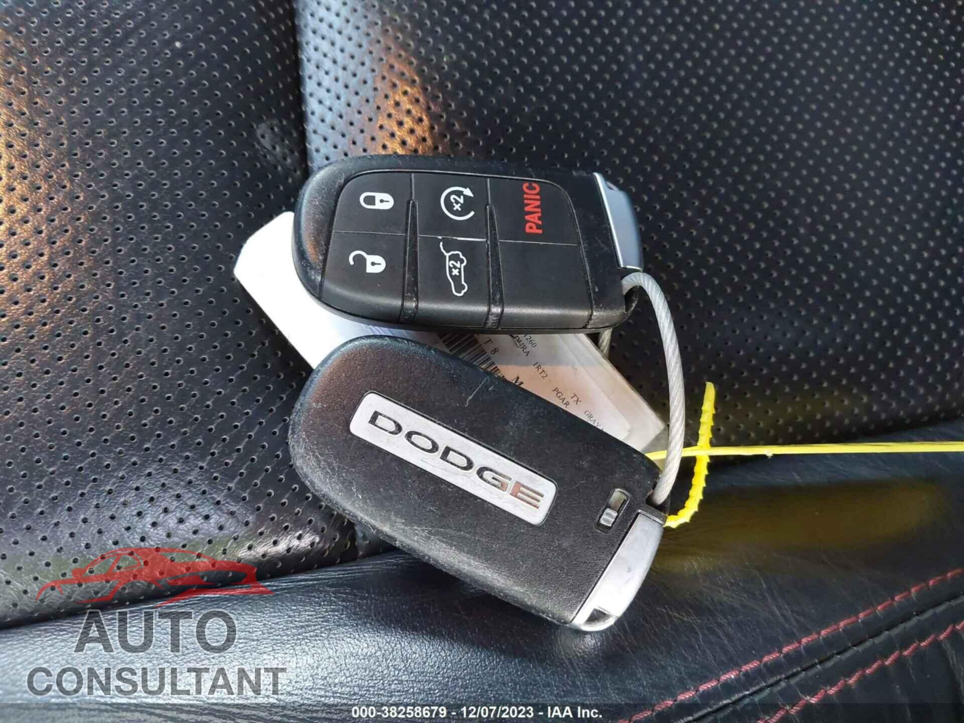 DODGE DURANGO 2021 - 1C4SDHCT8MC659840