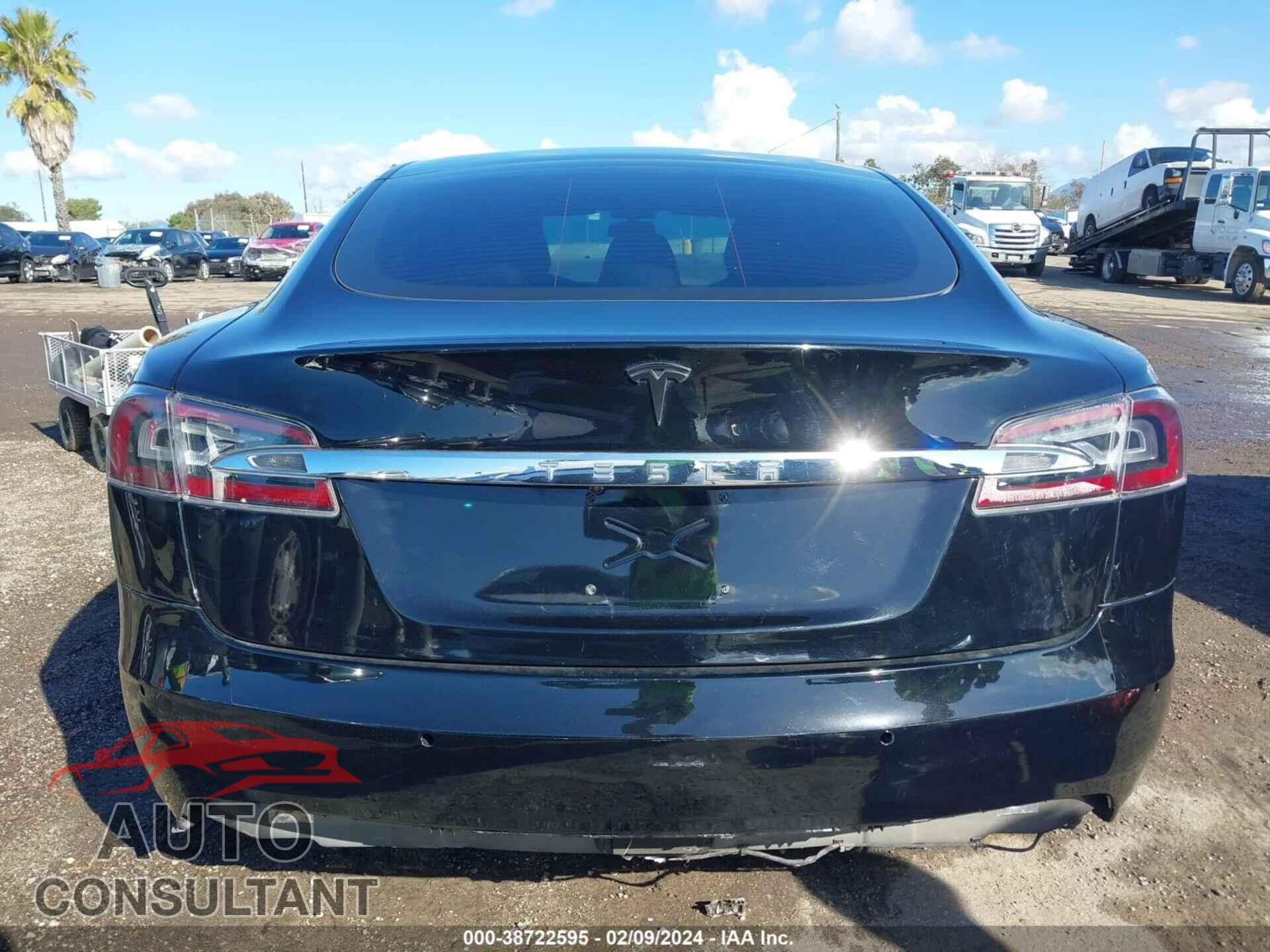 TESLA MODEL S 2017 - 5YJSA1E11HF189770