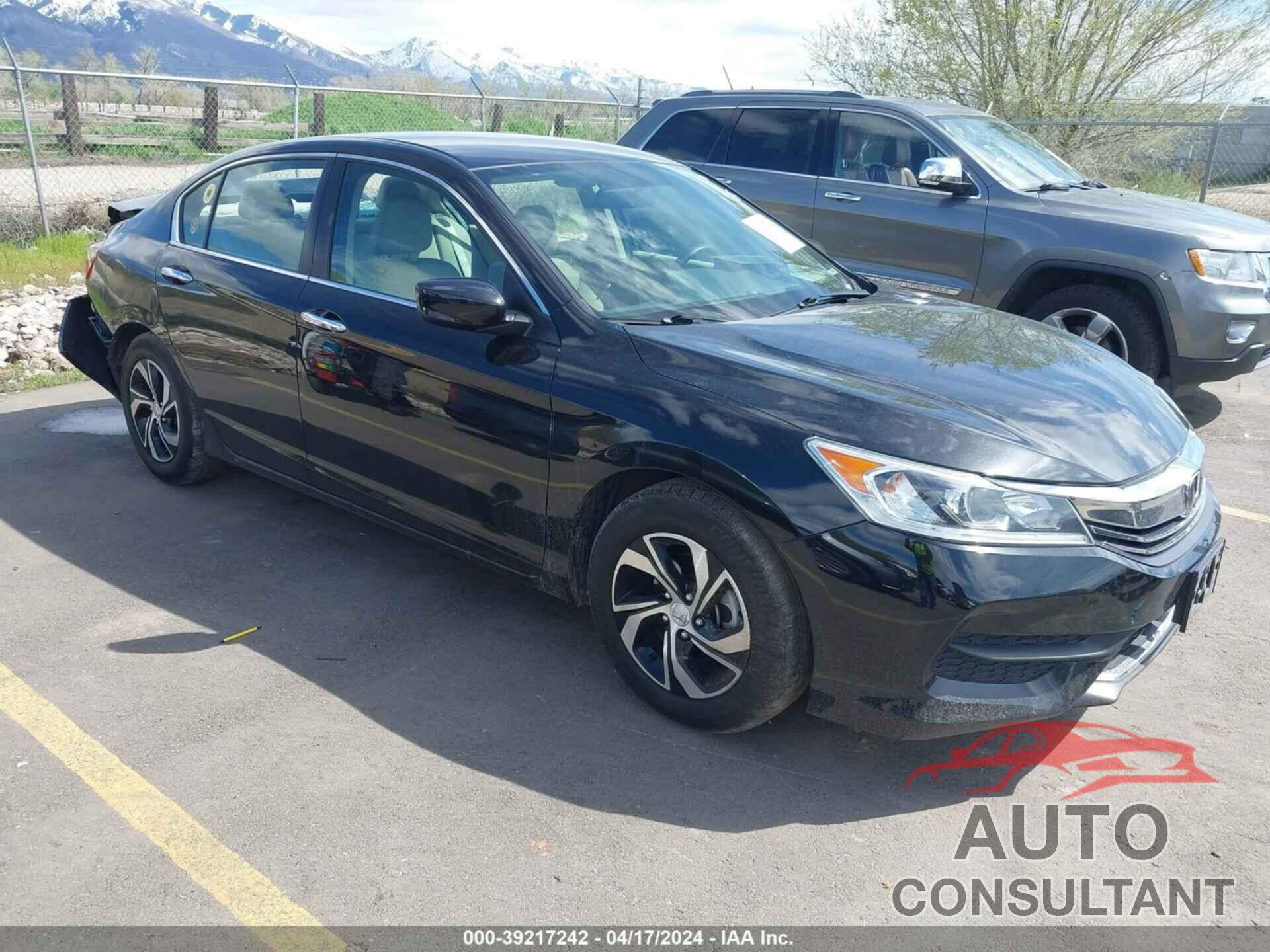 HONDA ACCORD 2017 - 1HGCR2F33HA150997