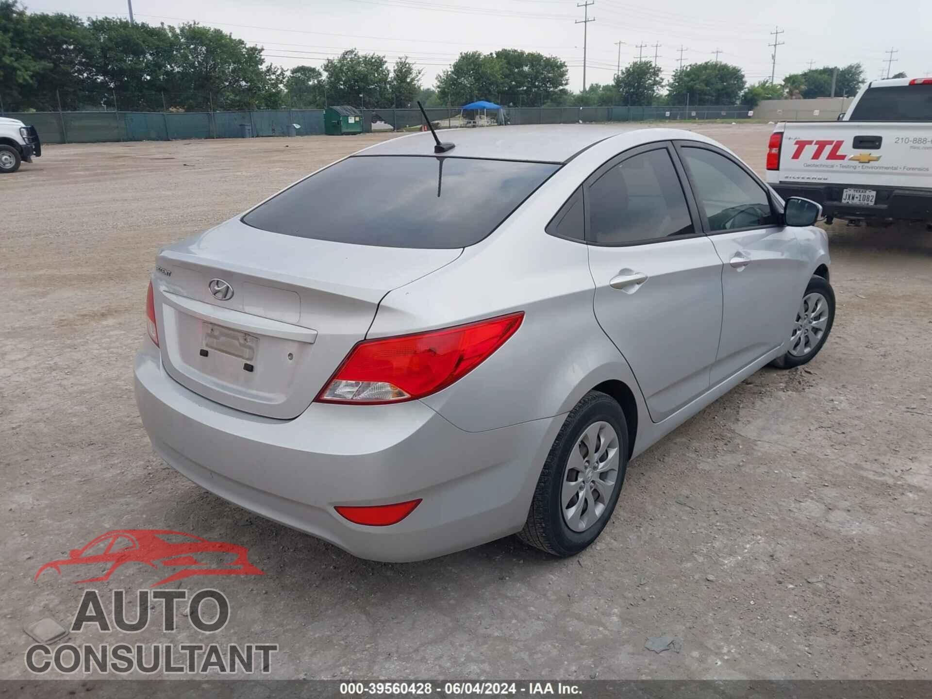 HYUNDAI ACCENT 2017 - KMHCT4AE7HU240569
