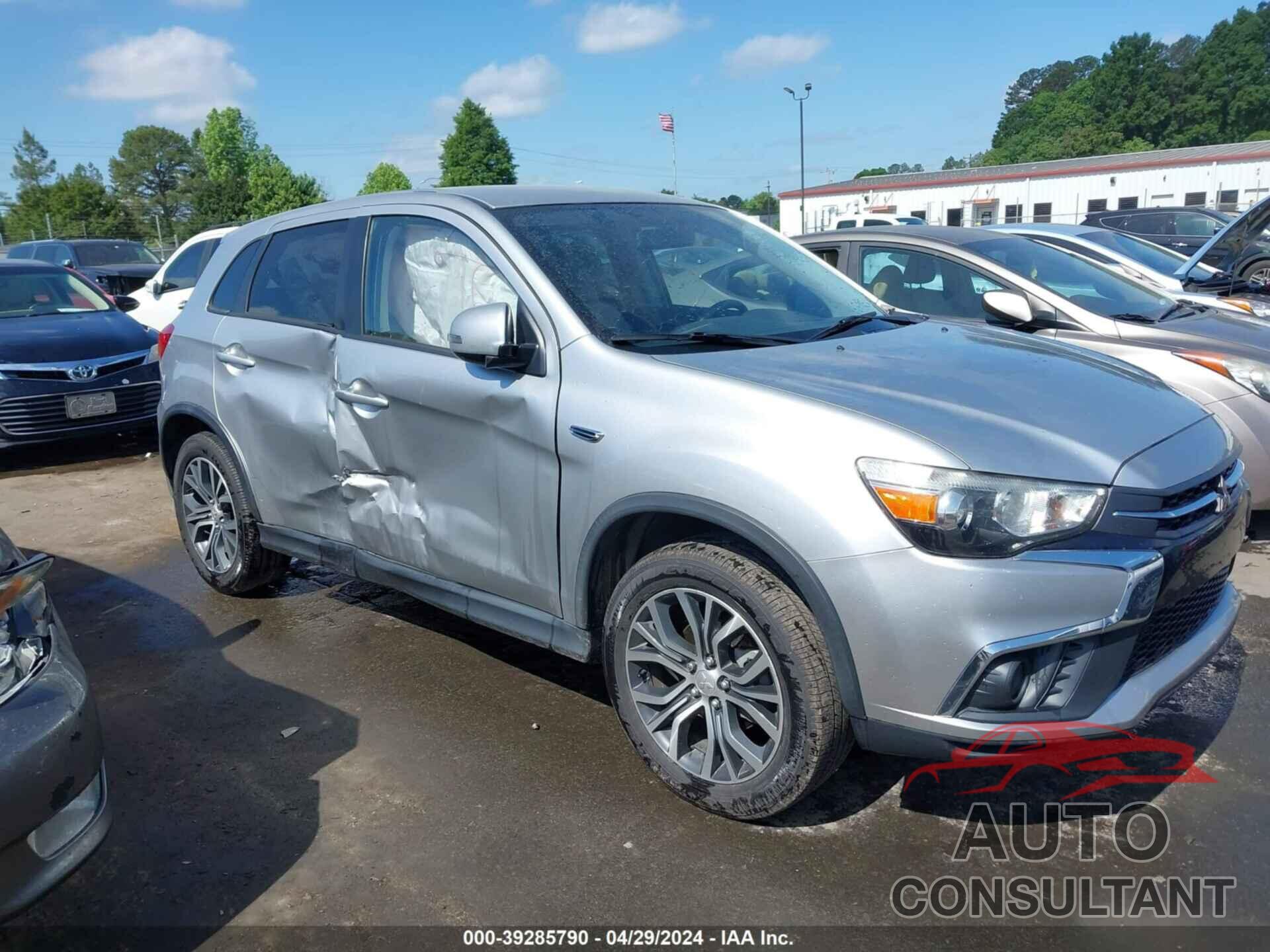 MITSUBISHI OUTLANDER SPORT 2018 - JA4AP3AU6JU023757