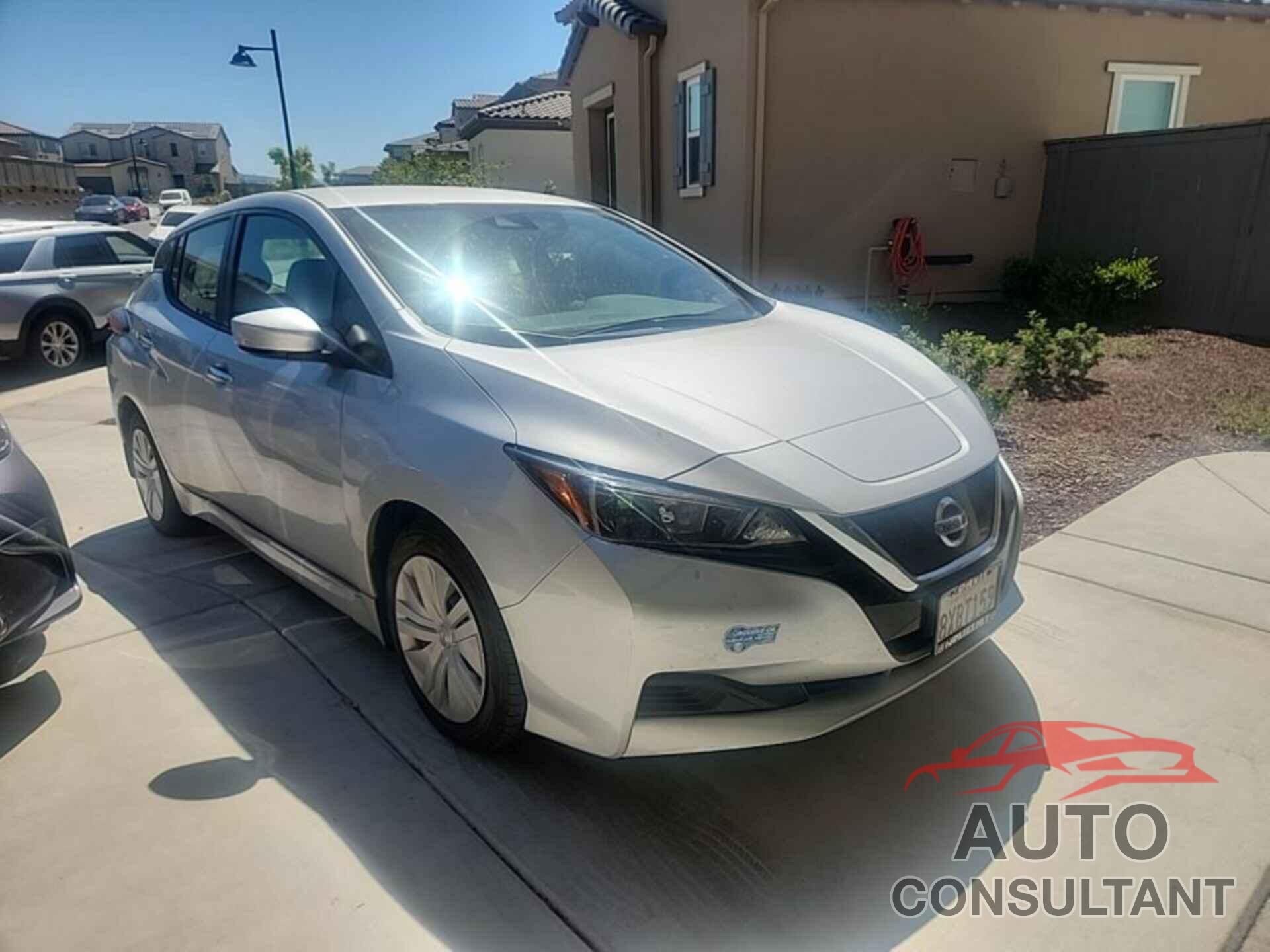 NISSAN LEAF 2021 - 1N4AZ1BVXMC556416