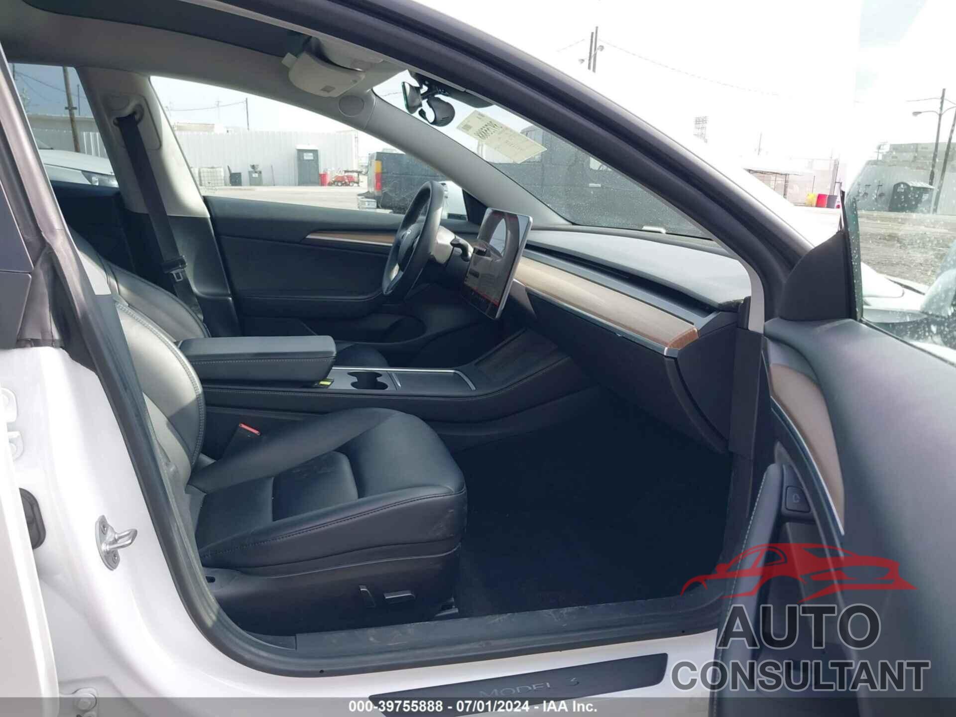 TESLA MODEL 3 2021 - 5YJ3E1EA4MF065771