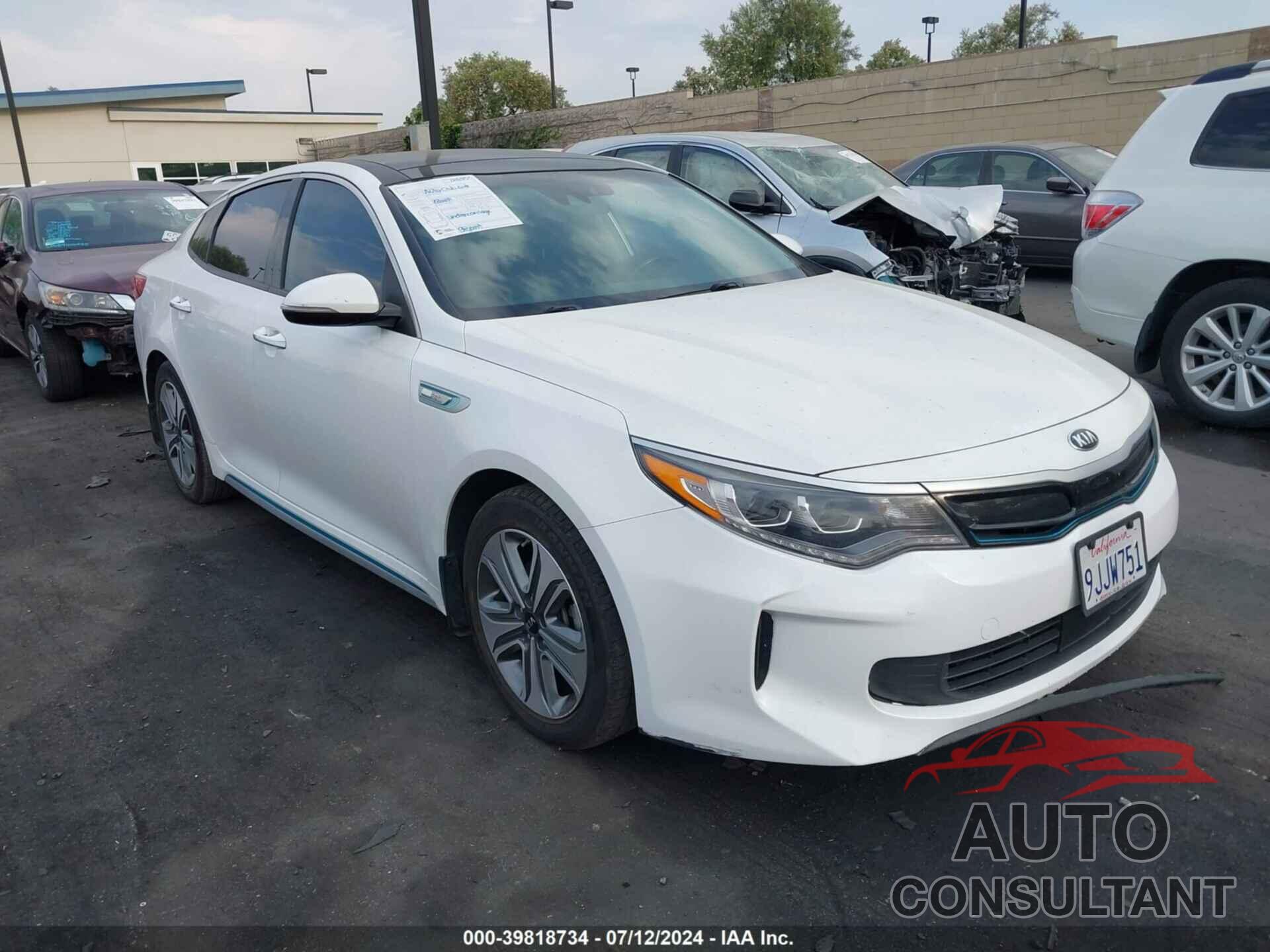 KIA OPTIMA PLUG-IN HYBRID 2017 - KNAGV4LD5H5011027