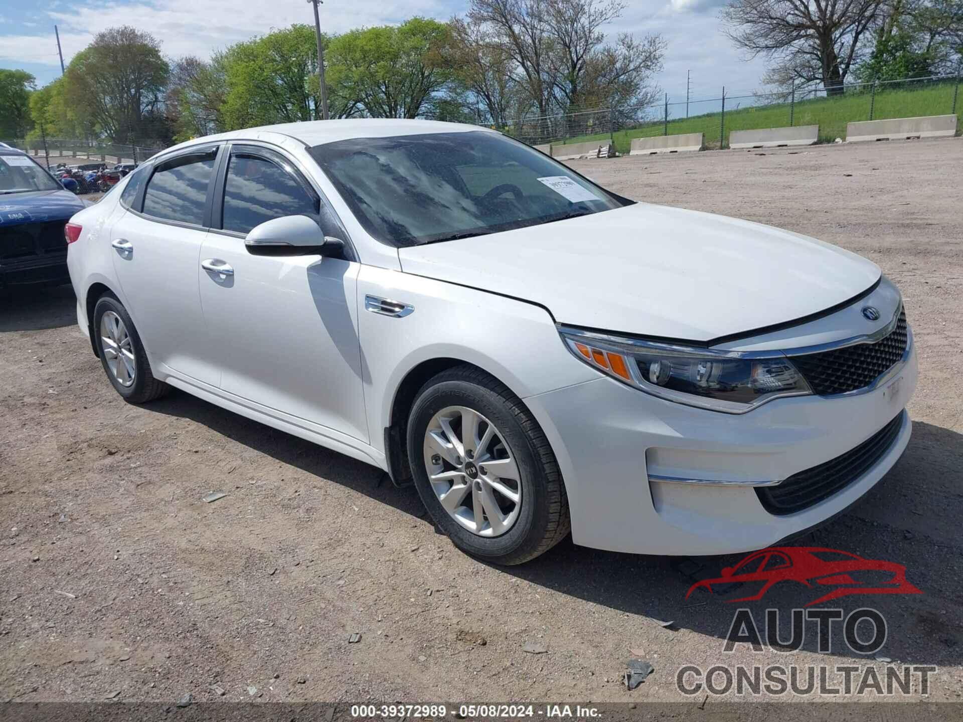 KIA OPTIMA 2016 - 5XXGT4L32GG047039