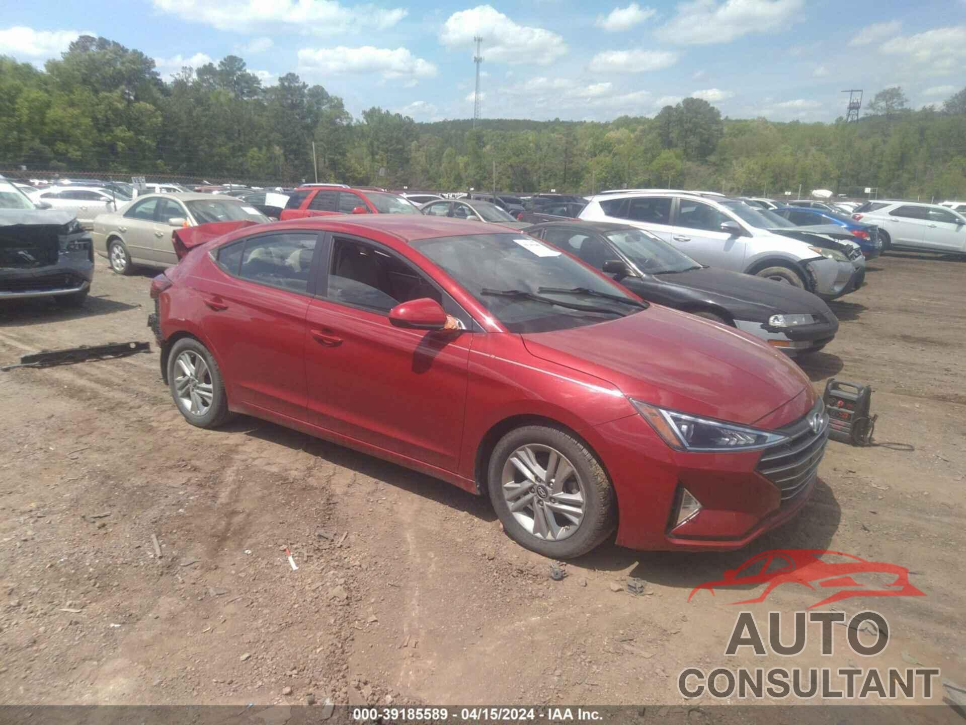HYUNDAI ELANTRA 2019 - KMHD84LF1KU809502