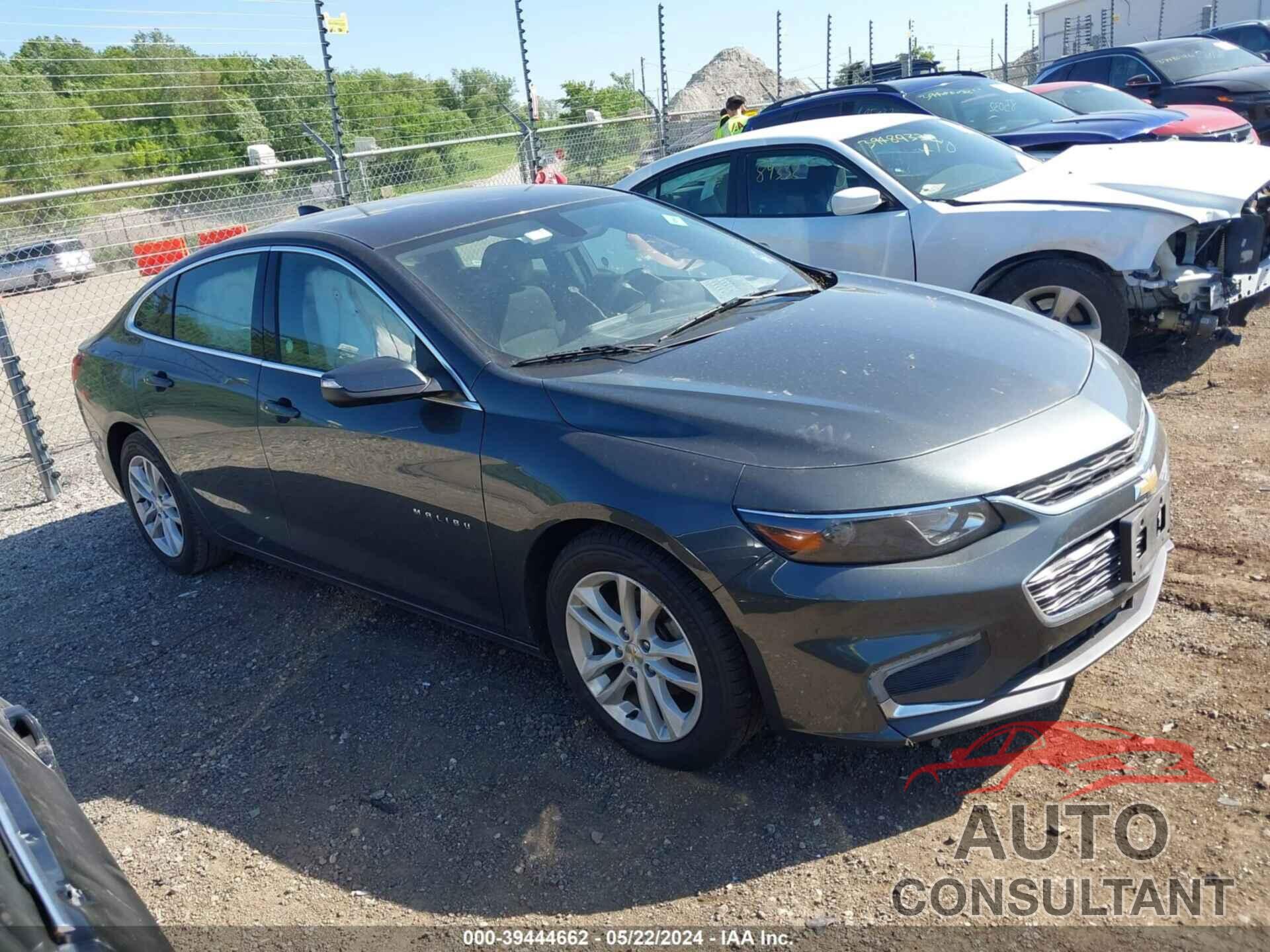 CHEVROLET MALIBU 2017 - 1G1ZE5STXHF111413