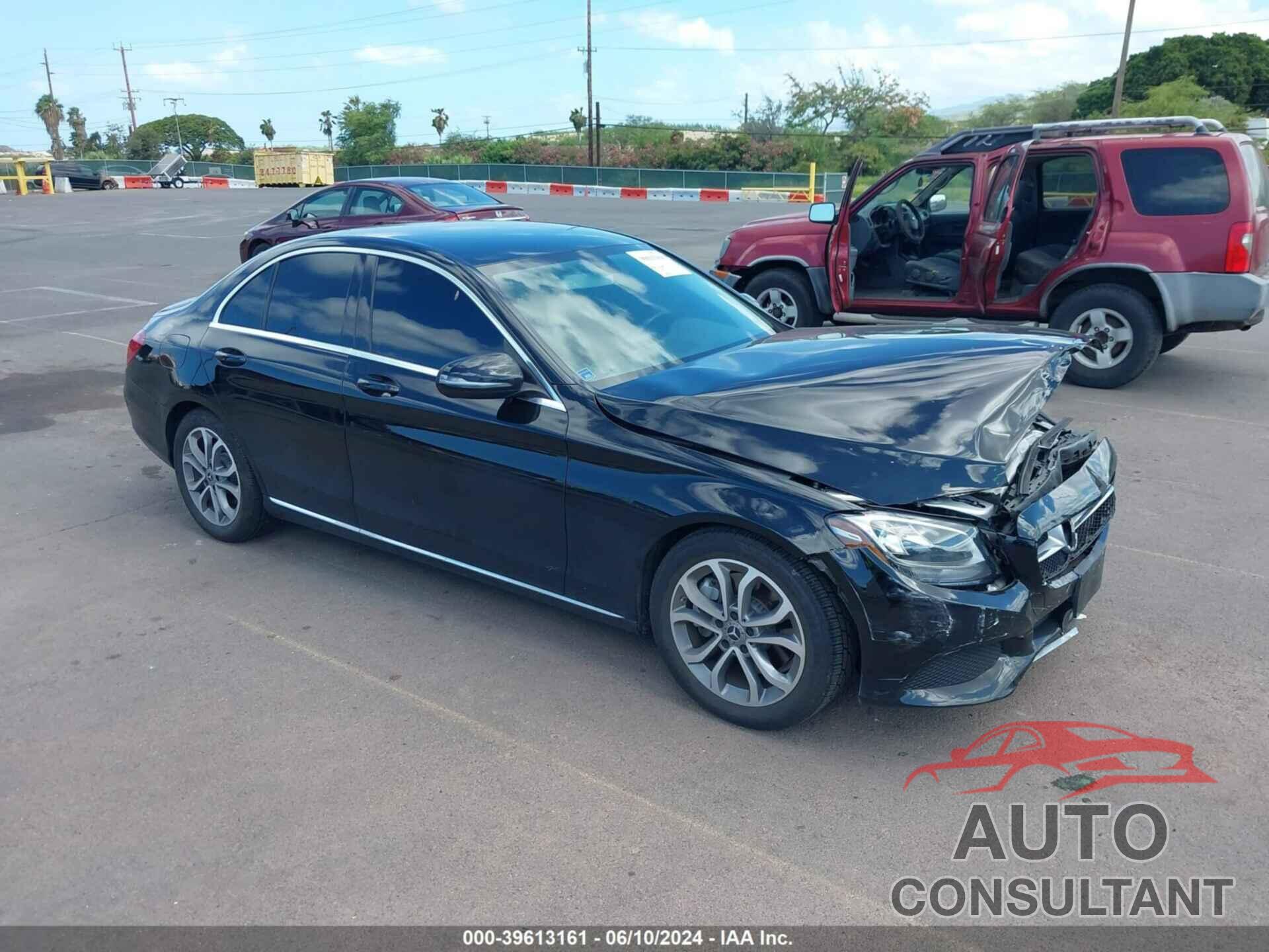 MERCEDES-BENZ C 300 2017 - 55SWF4JBXHU218426