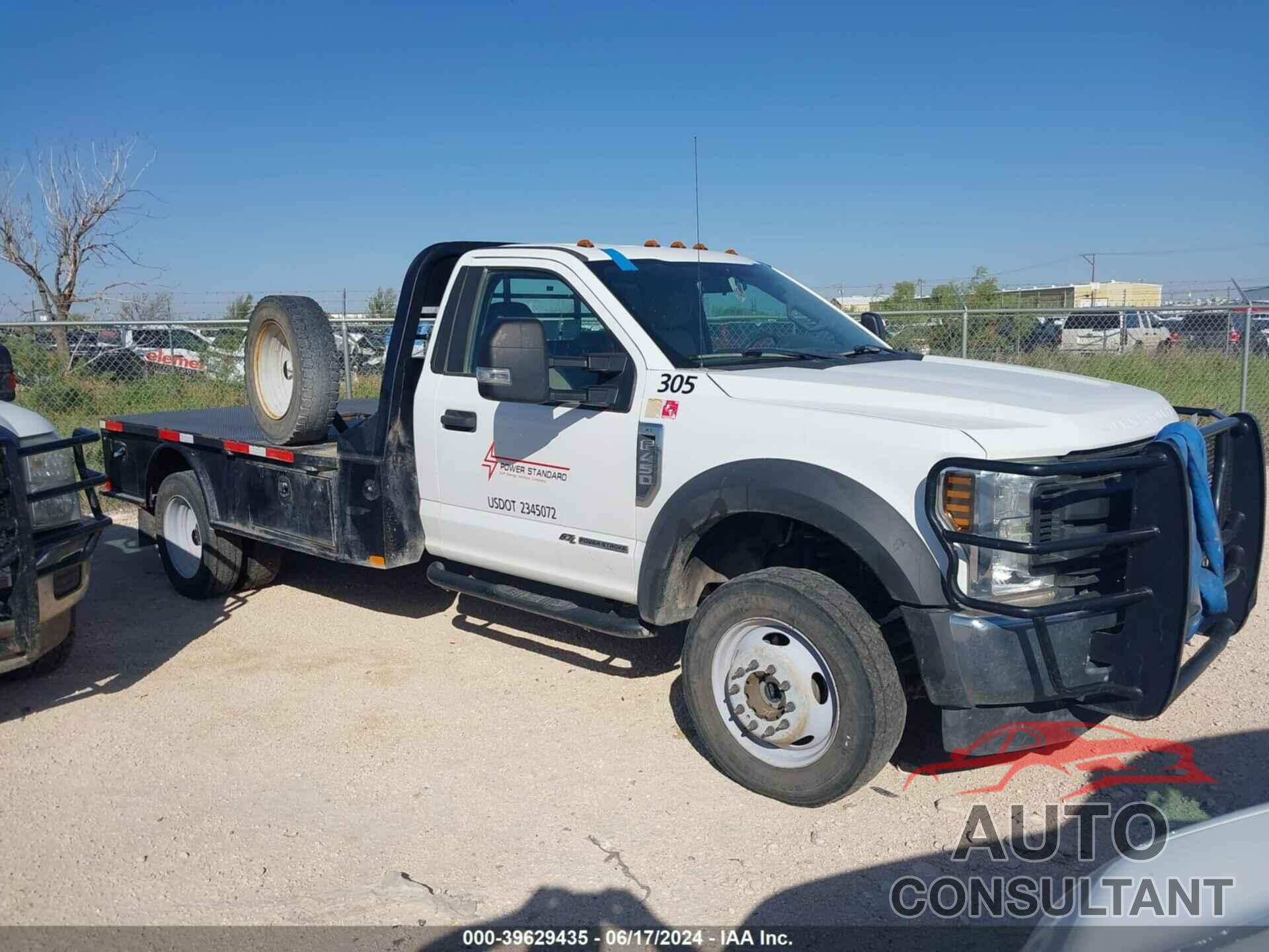 FORD F-450 CHASSIS 2019 - 1FDUF4HT0KDA05910