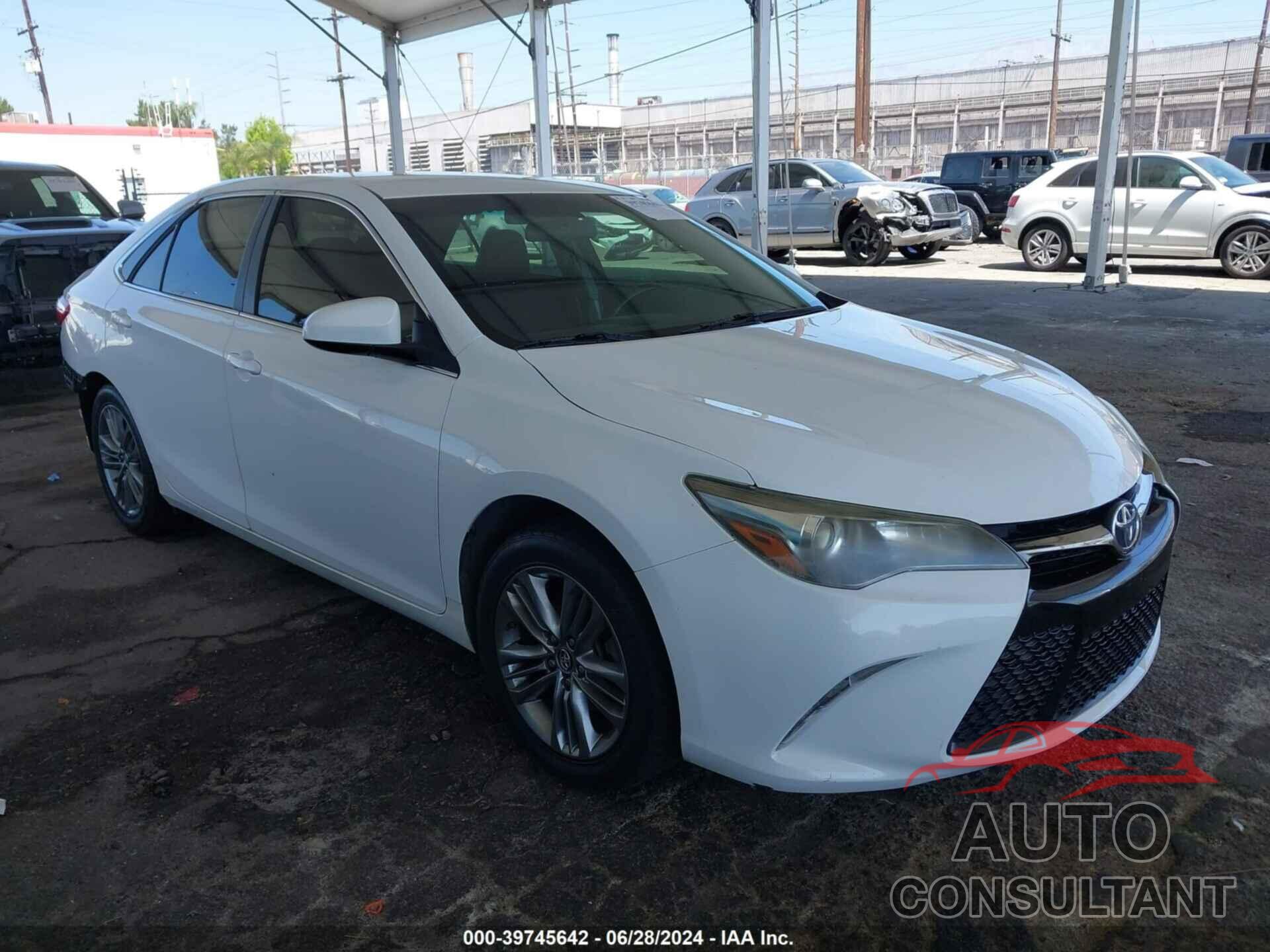 TOYOTA CAMRY 2016 - 4T1BF1FK3GU210726