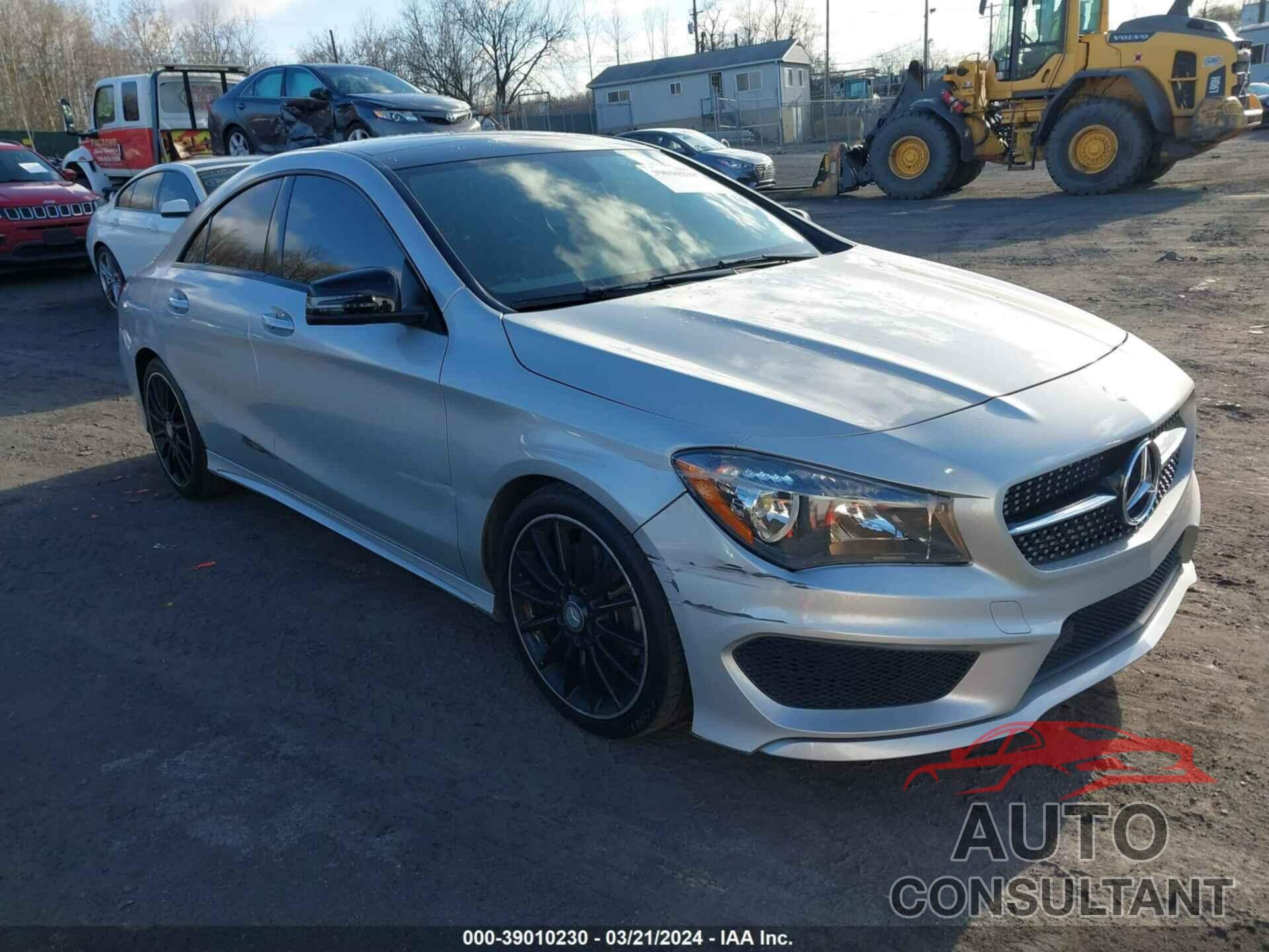 MERCEDES-BENZ CLA 250 2016 - WDDSJ4GB2GN385519