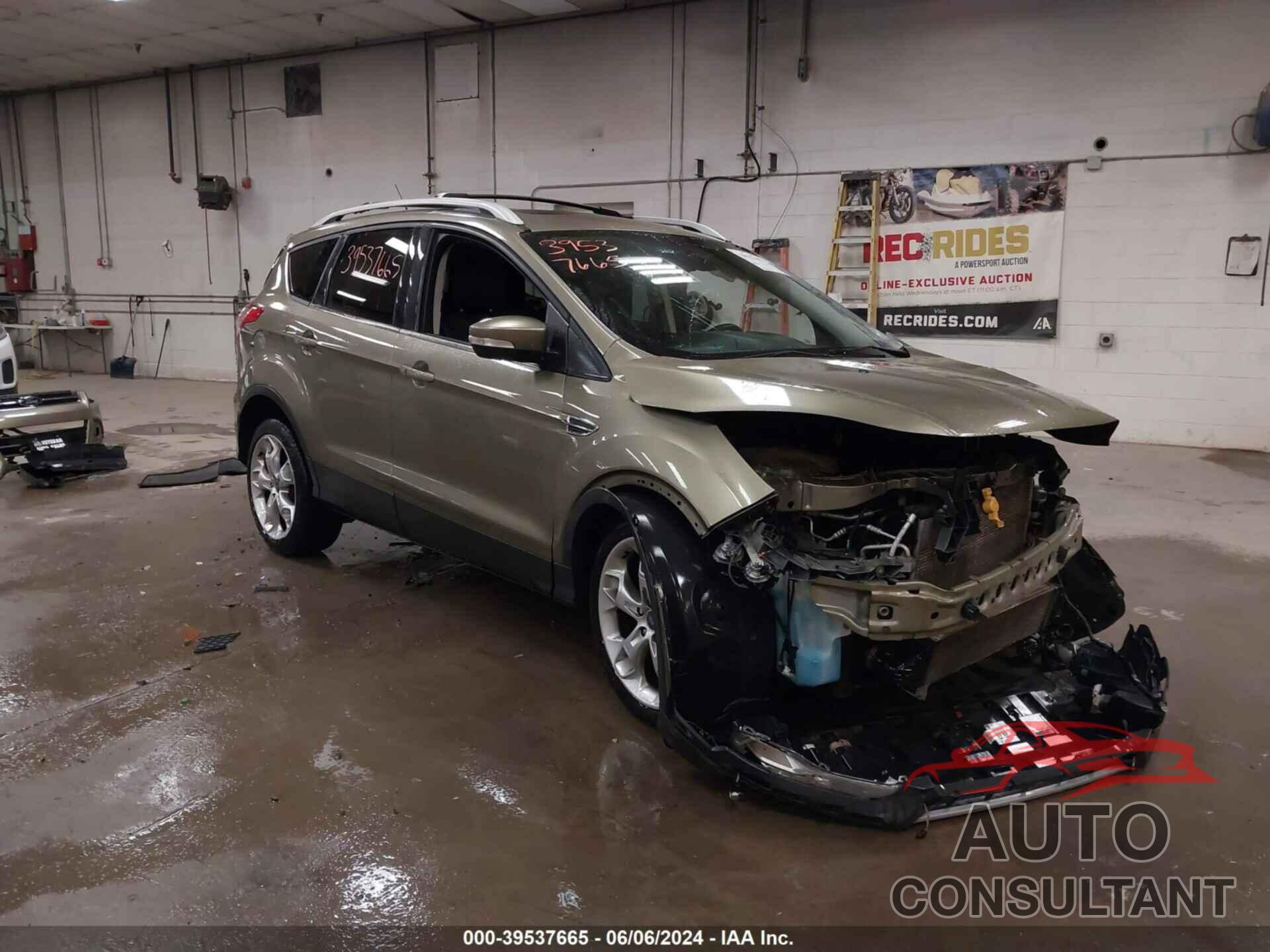 FORD ESCAPE 2013 - 1FMCU9J97DUC75247