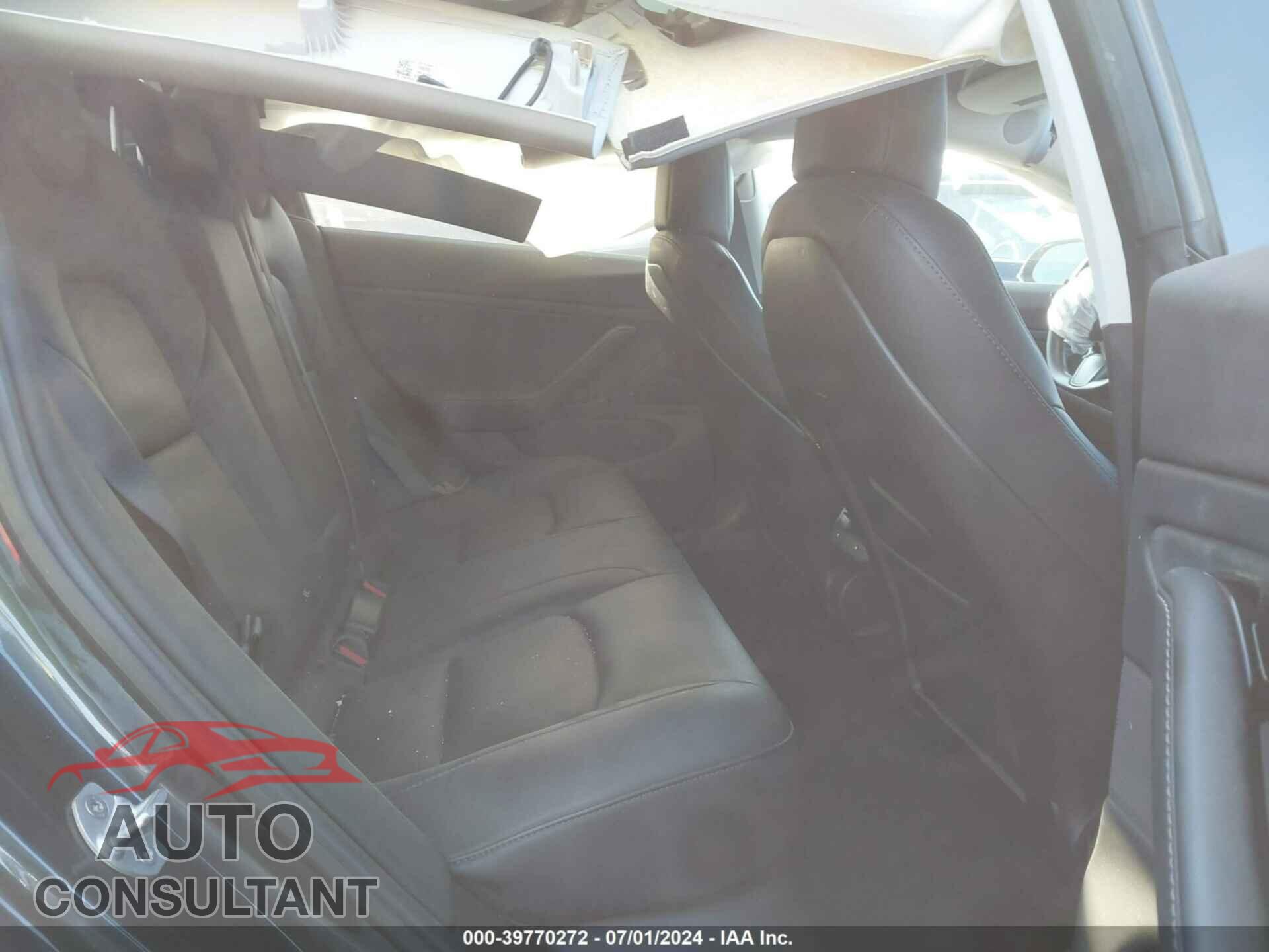 TESLA MODEL 3 2018 - 5YJ3E1EA1JF056893