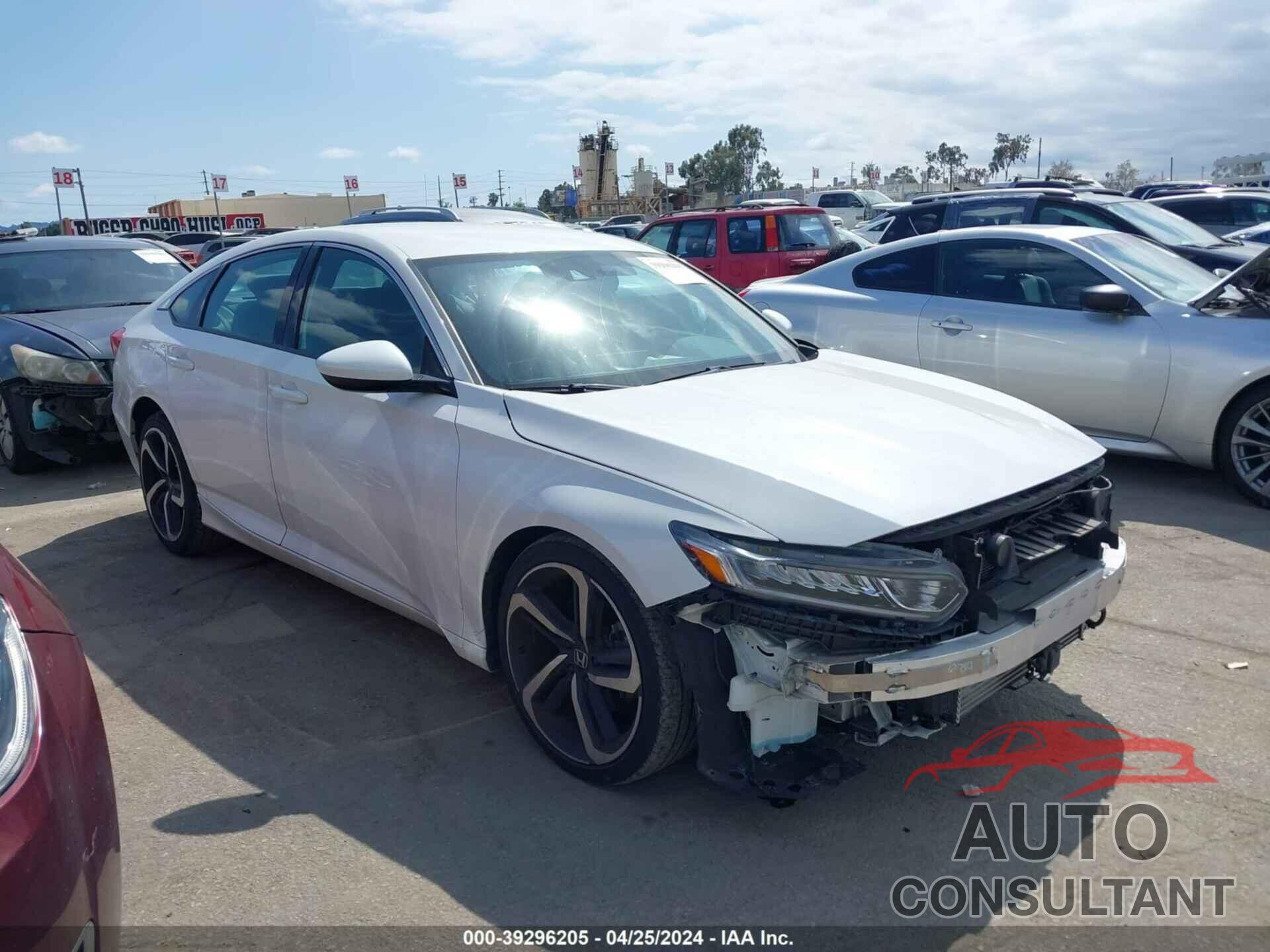 HONDA ACCORD 2018 - 1HGCV1F32JA244140
