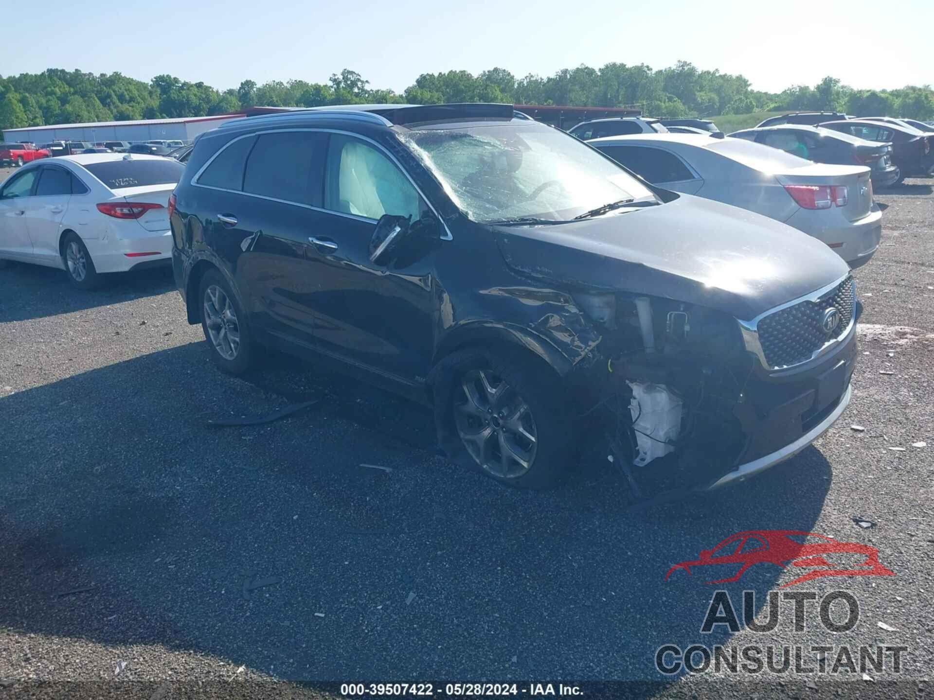 KIA SORENTO 2016 - 5XYPKDA14GG038584