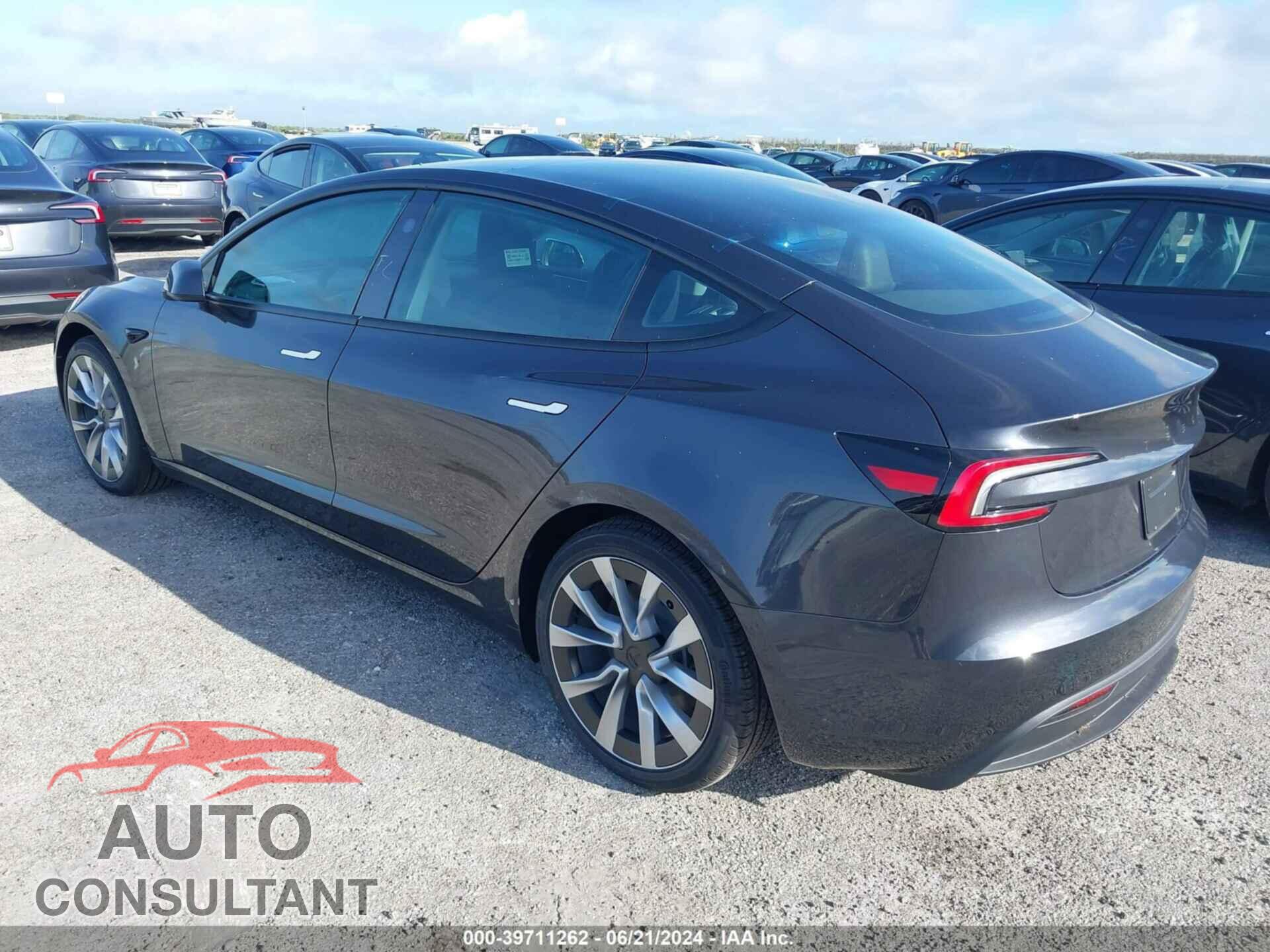 TESLA MODEL 3 2024 - 5YJ3E1EA5RF752507