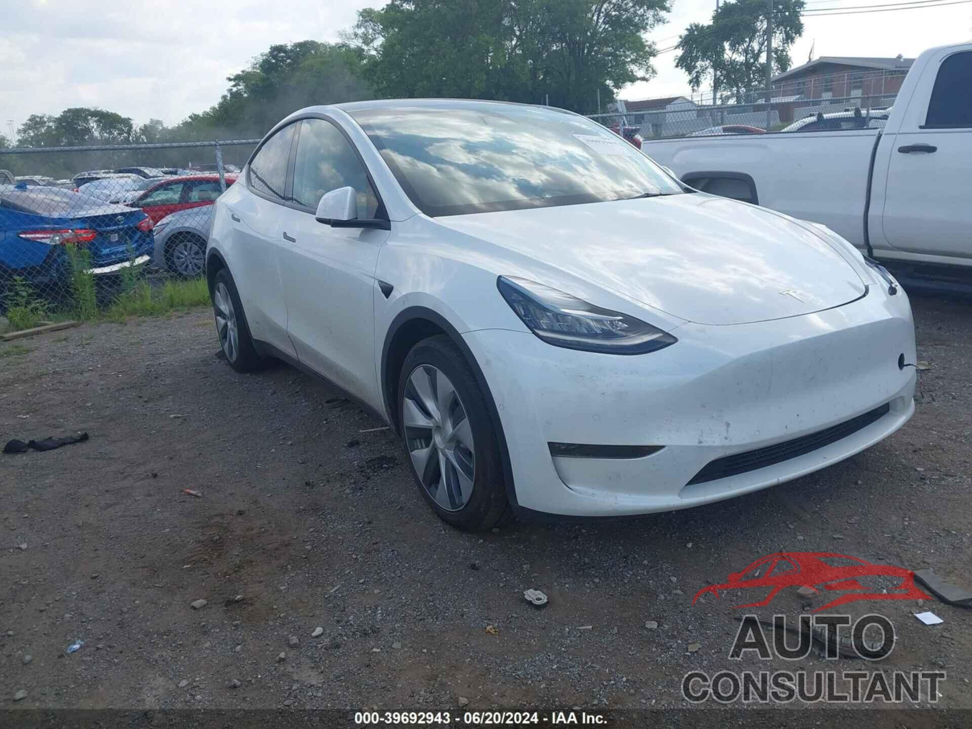 TESLA MODEL Y 2022 - 7SAYGDEE2NA012752