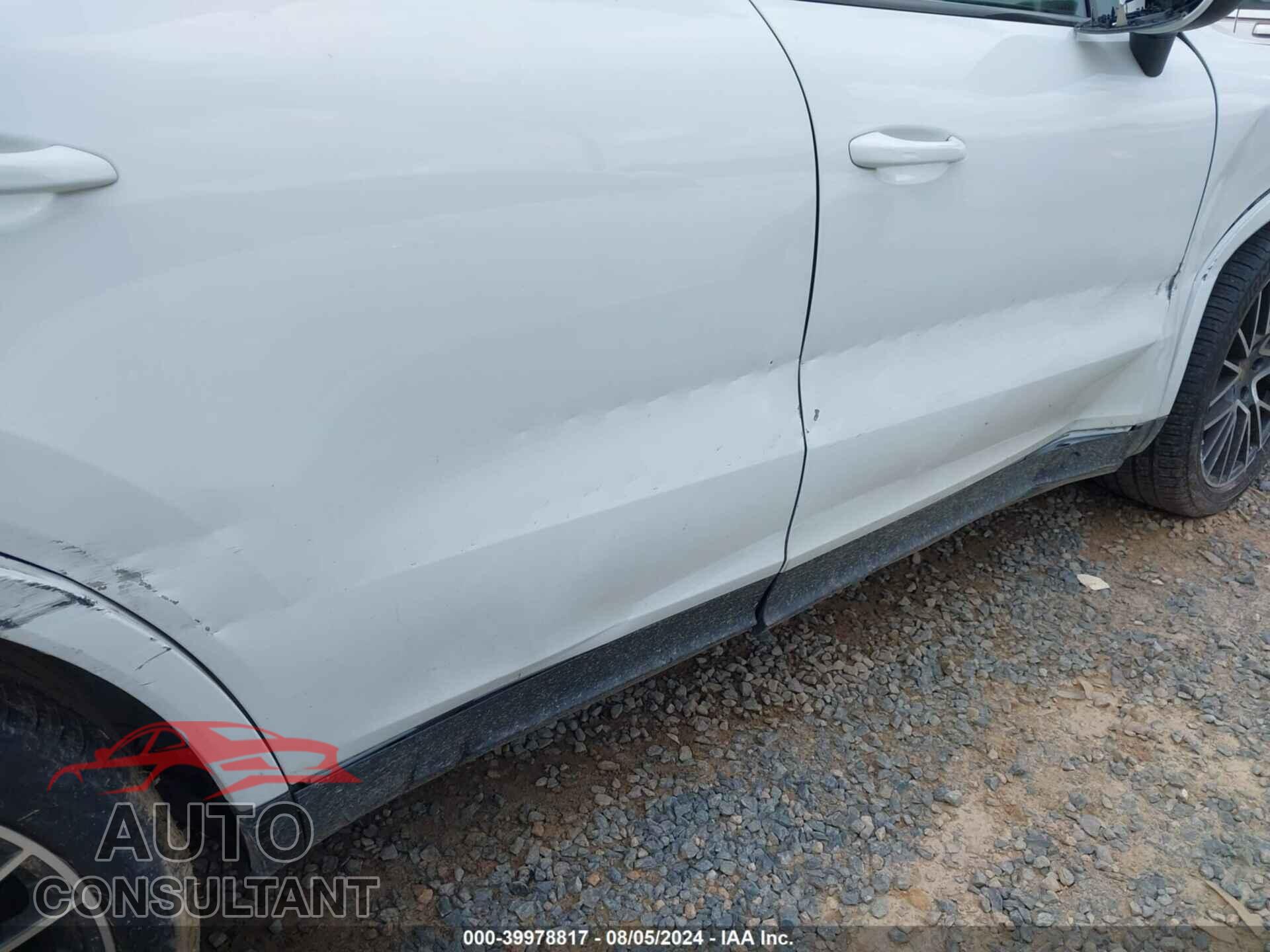 PORSCHE CAYENNE 2019 - WP1AA2AY5KDA11782
