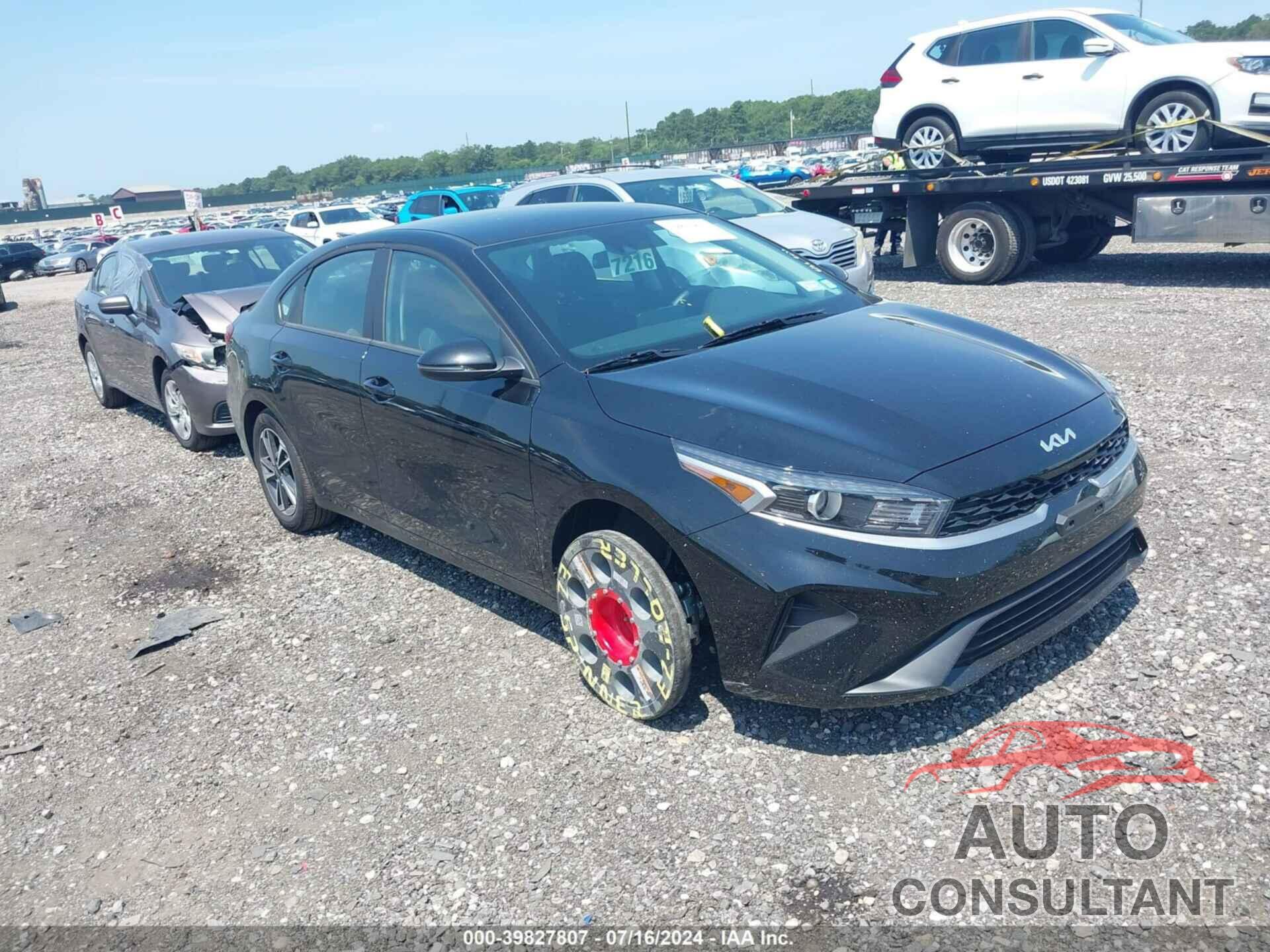 KIA FORTE 2024 - 3KPF24AD8RE709728