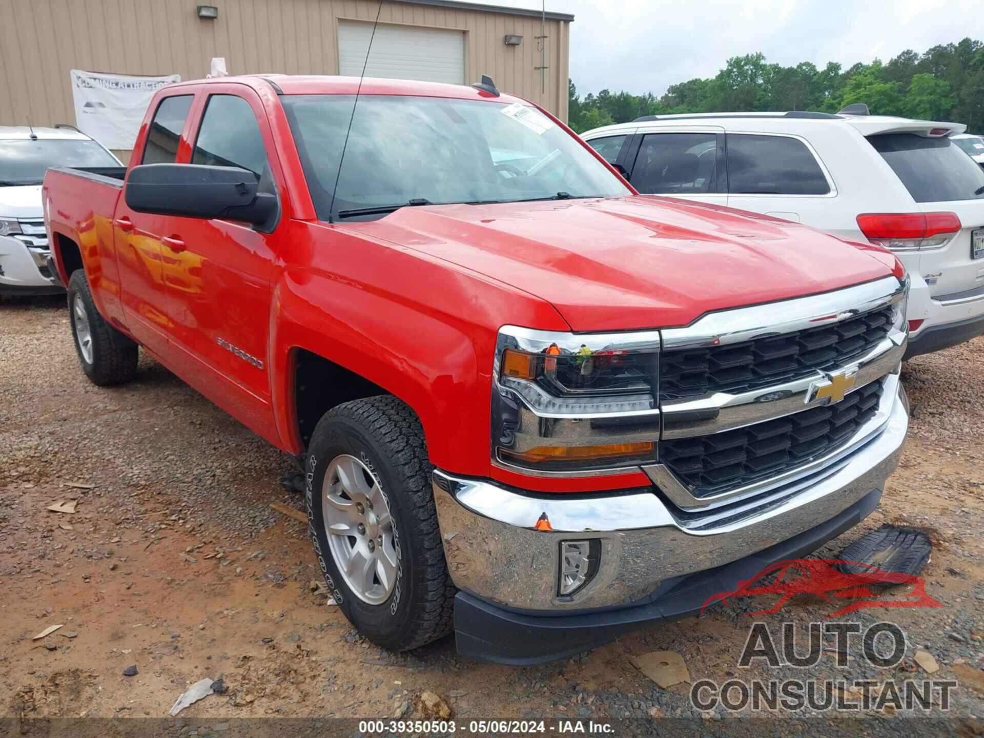 CHEVROLET SILVERADO 1500 2017 - 1GCRCREC0HZ325101