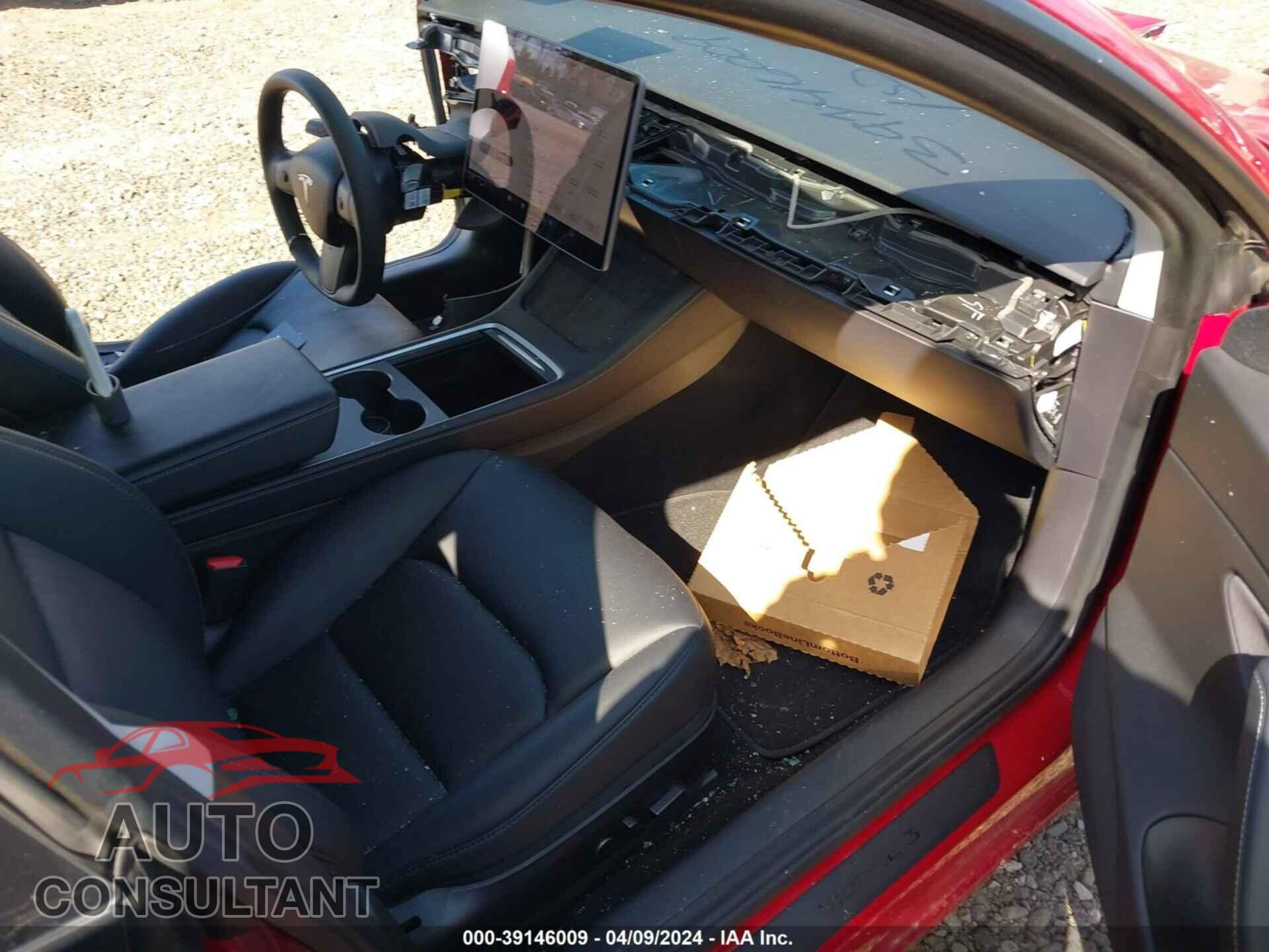 TESLA MODEL 3 2021 - 5YJ3E1EB0MF875441