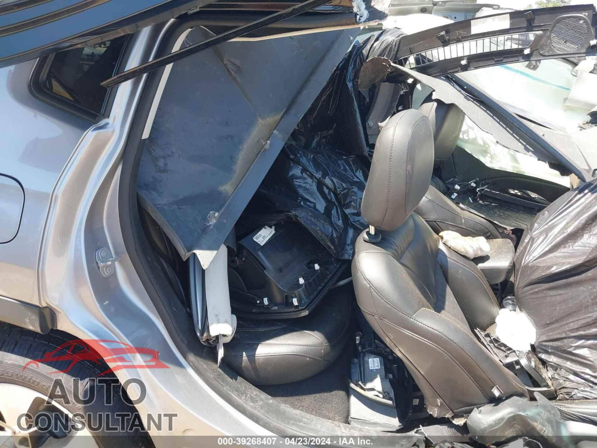 JEEP COMPASS 2018 - 3C4NJDBB1JT235228