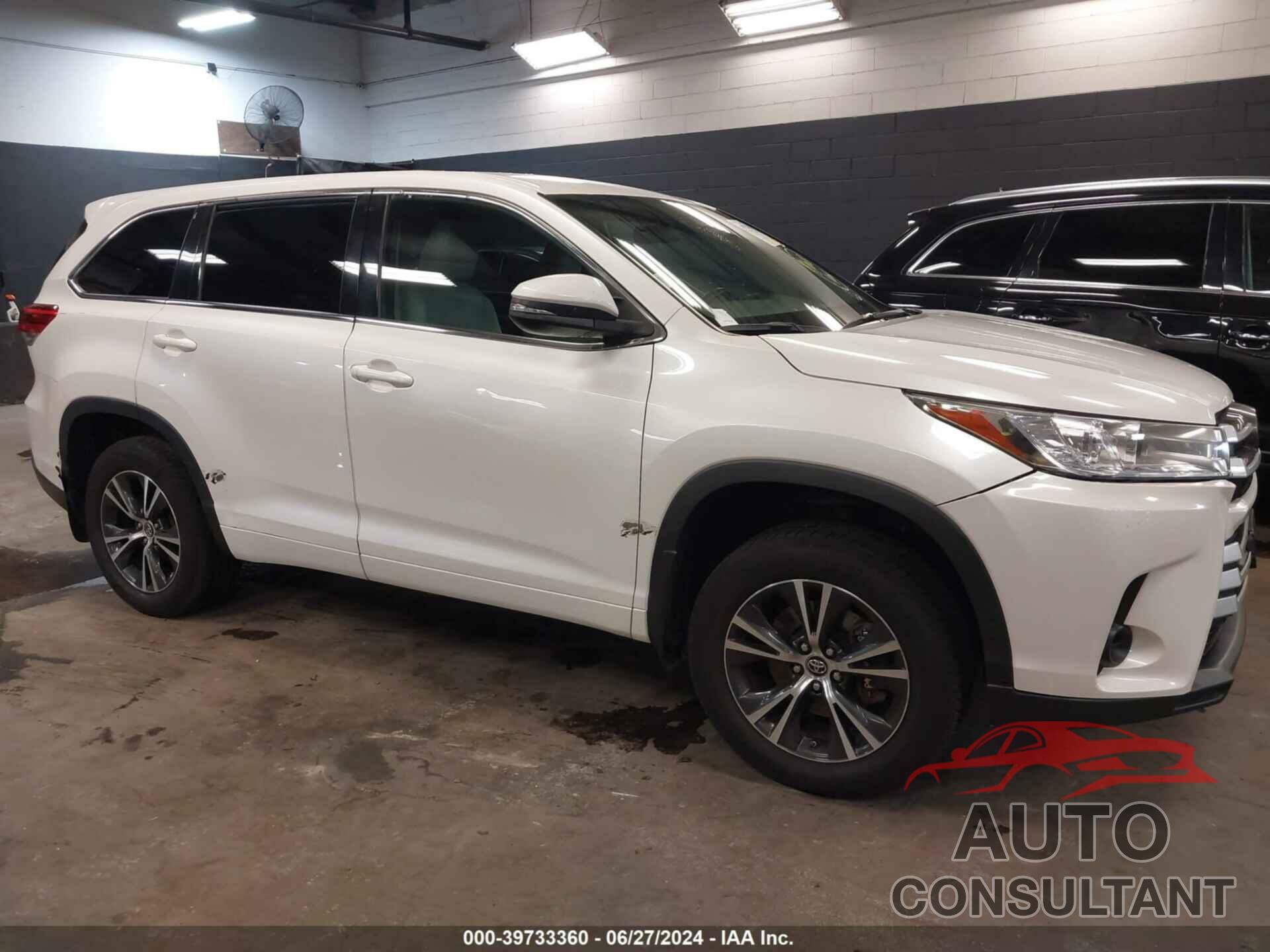 TOYOTA HIGHLANDER 2017 - 5TDBZRFH0HS423170