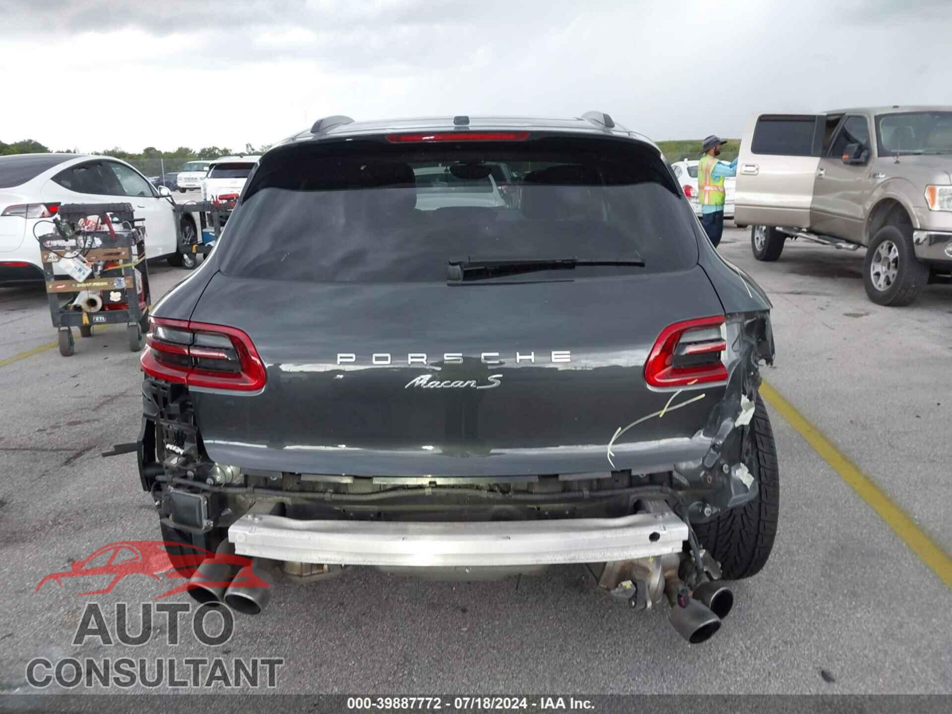 PORSCHE MACAN 2017 - WP1AB2A52HLB17883